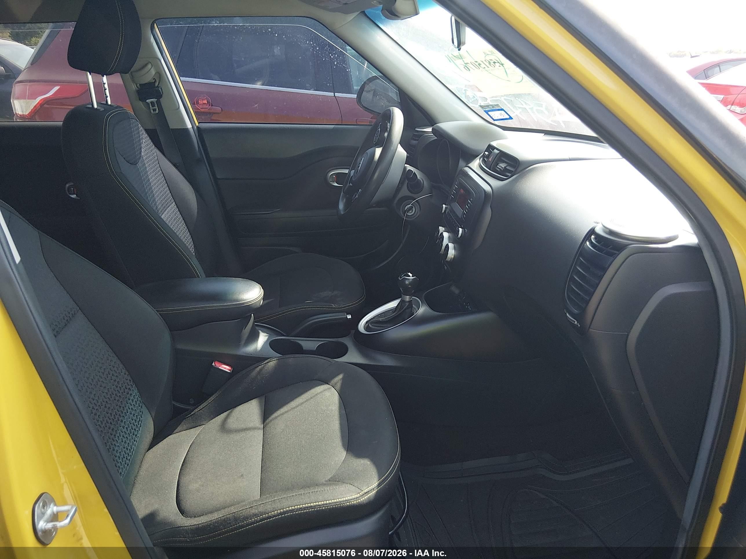 2015 Kia Soul + Yellow vin: KNDJP3A57F7154779