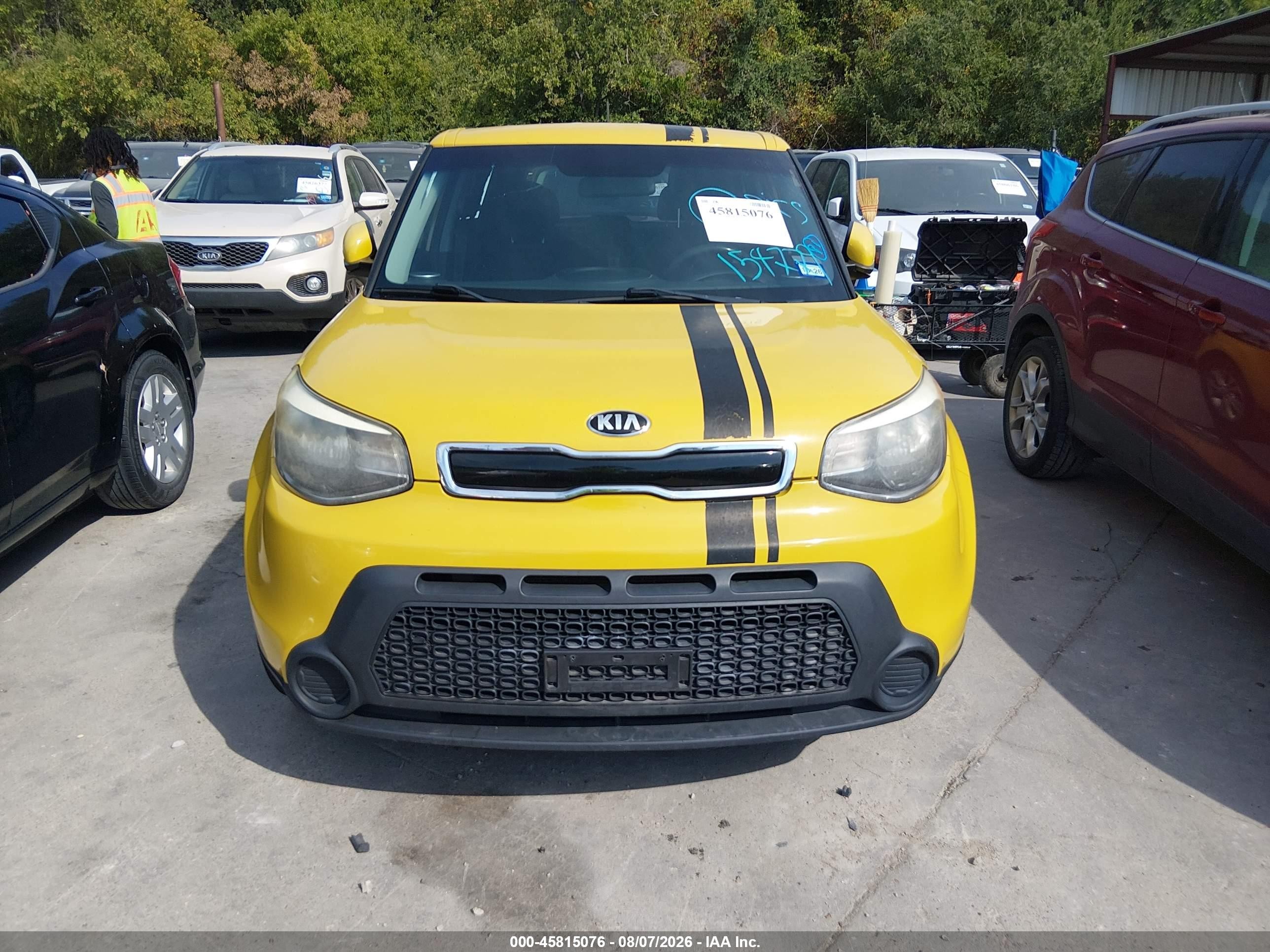 2015 Kia Soul + Yellow vin: KNDJP3A57F7154779