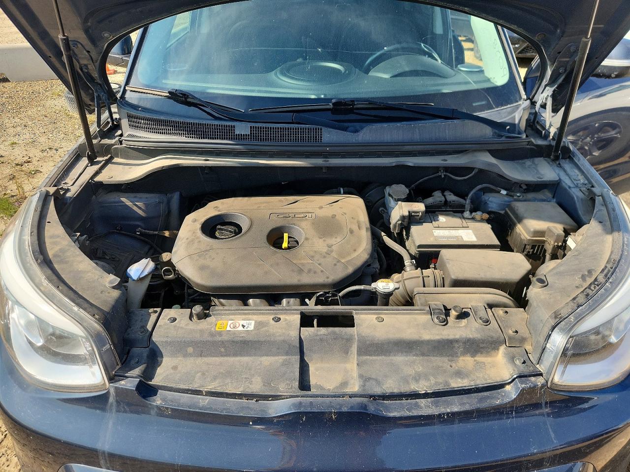 2015 Kia Soul + Blue vin: KNDJP3A57F7196028
