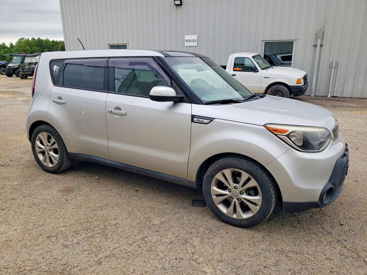 2015 Kia Soul + Silver vin: KNDJP3A57F7761944