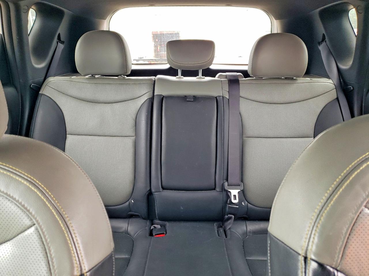 2015 Kia Soul + Silver vin: KNDJP3A57F7761944