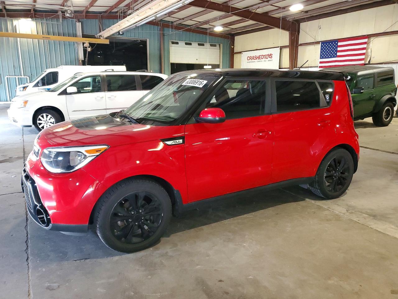 2015 Kia Soul + Red vin: KNDJP3A57F7782017