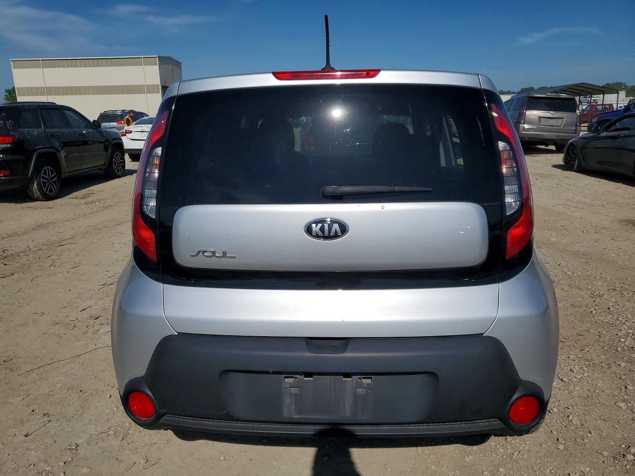 2015 Kia Soul + Silver vin: KNDJP3A57F7786830