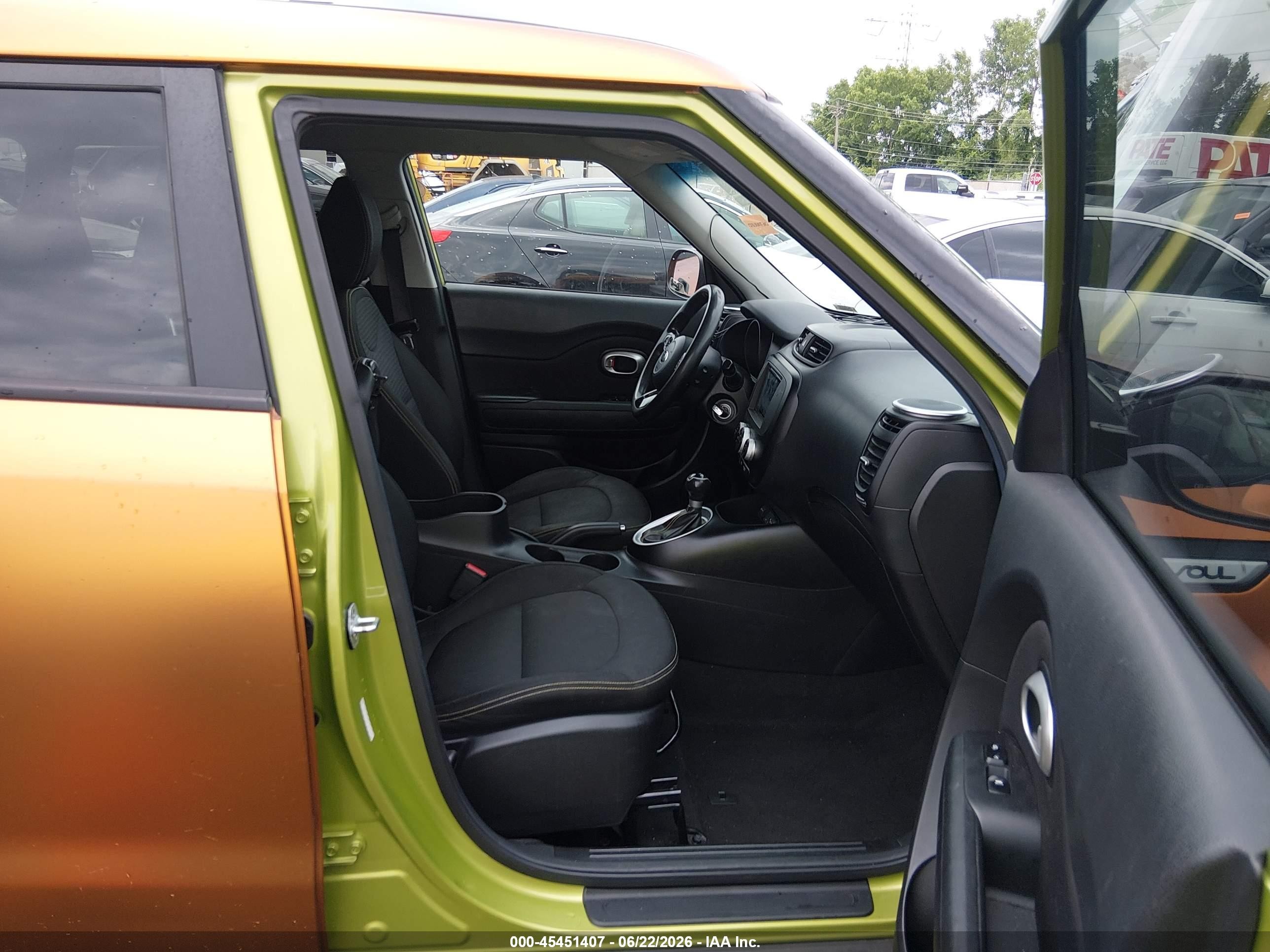 2015 Kia Soul + Gold vin: KNDJP3A57F7792787