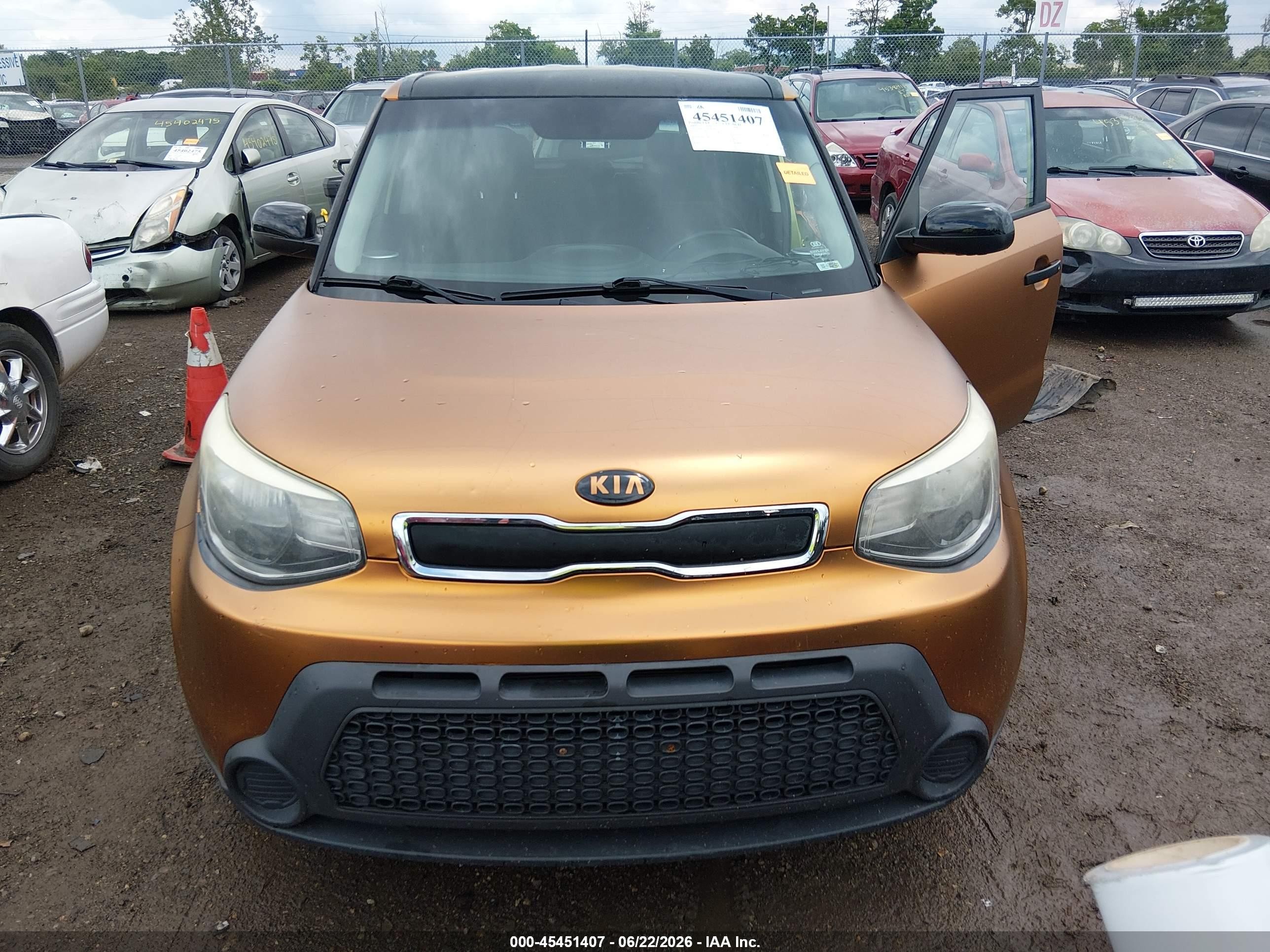 2015 Kia Soul + Gold vin: KNDJP3A57F7792787