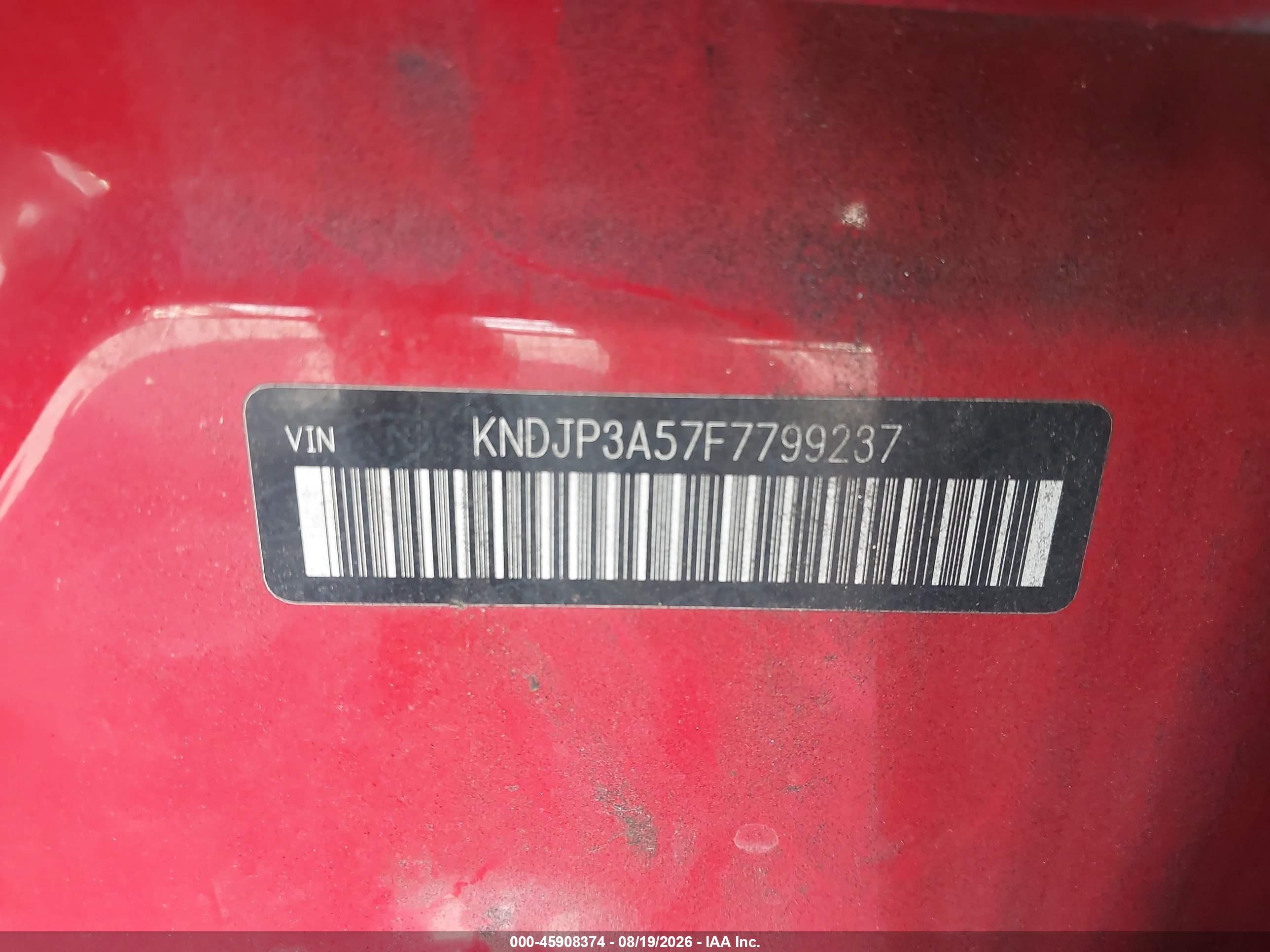 2015 Kia Soul + Red vin: KNDJP3A57F7799237