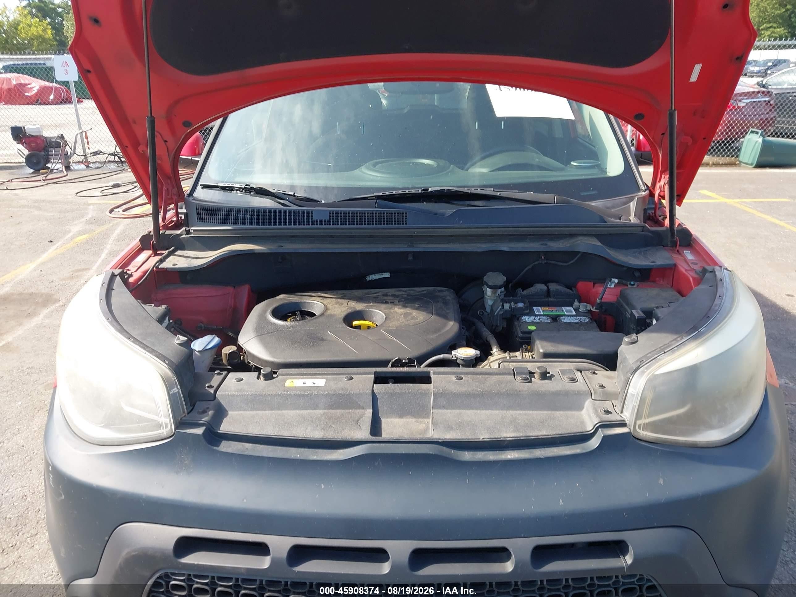 2015 Kia Soul + Red vin: KNDJP3A57F7799237
