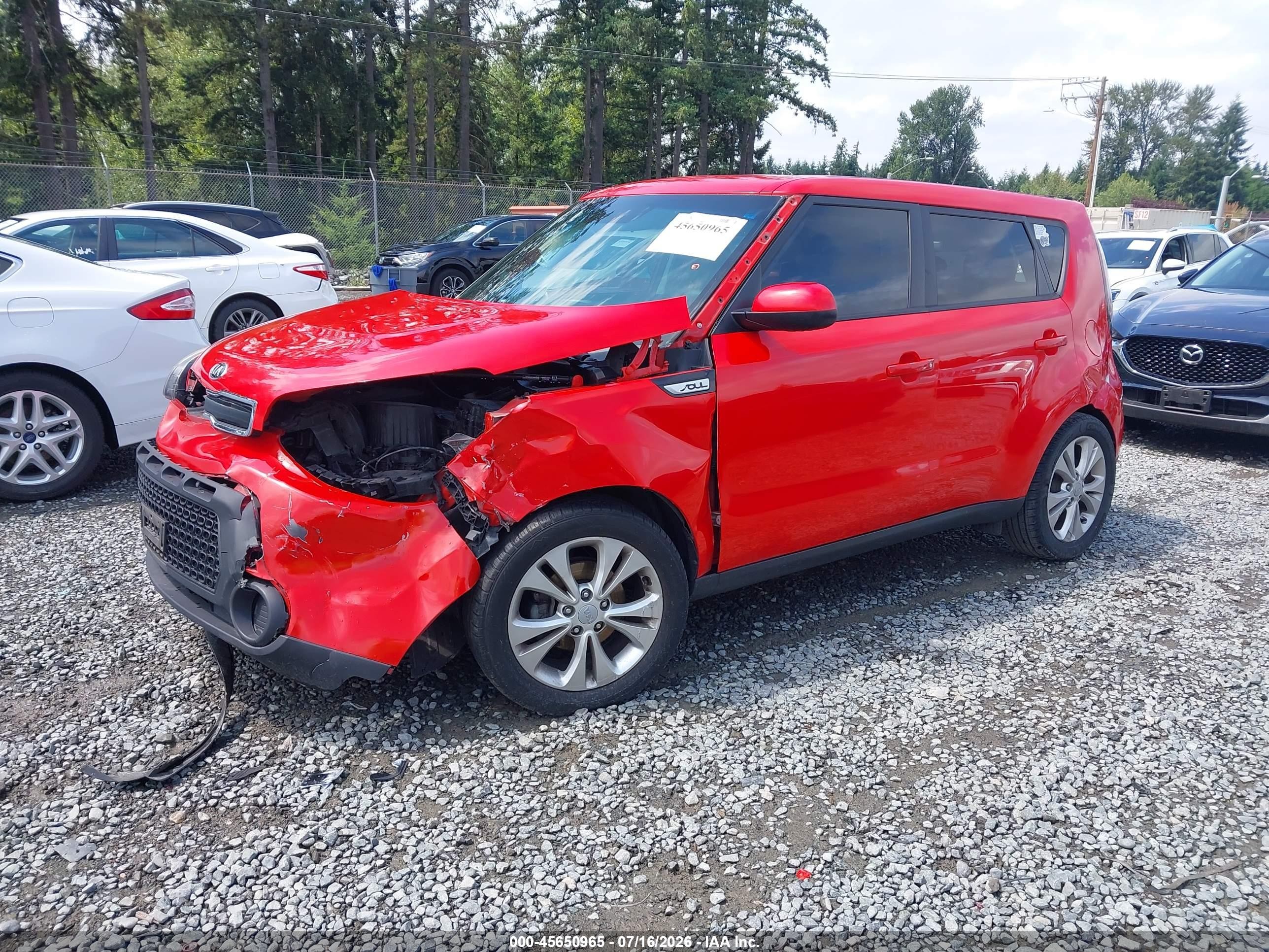 2015 Kia Soul + Red vin: KNDJP3A57F7802296