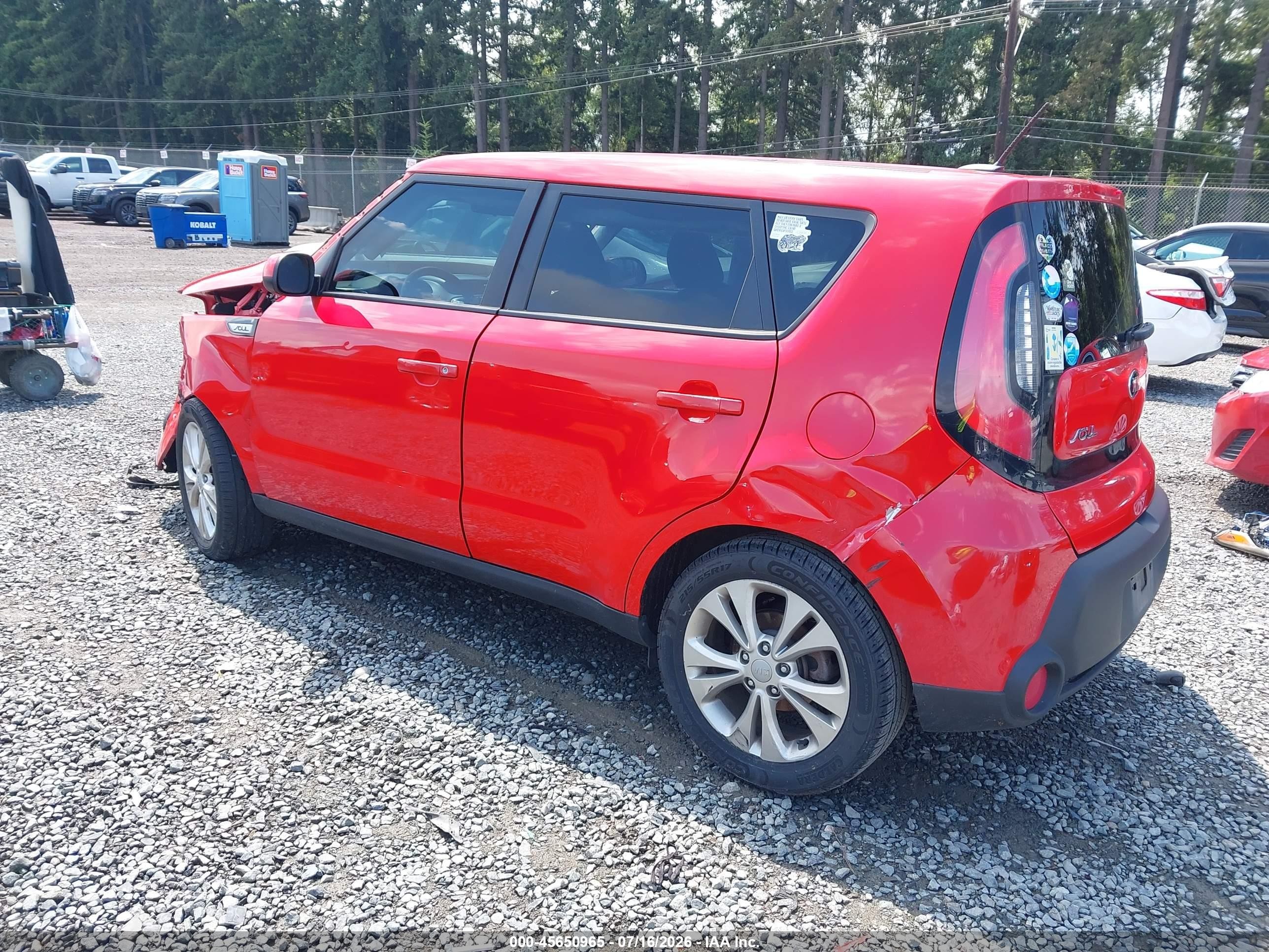 2015 Kia Soul + Red vin: KNDJP3A57F7802296