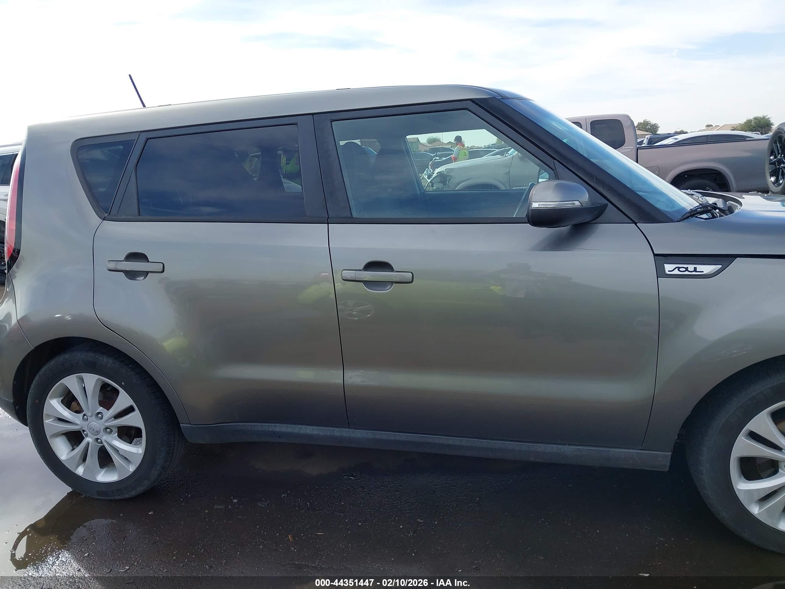 2014 Kia Soul + Gray vin: KNDJP3A58E7053961