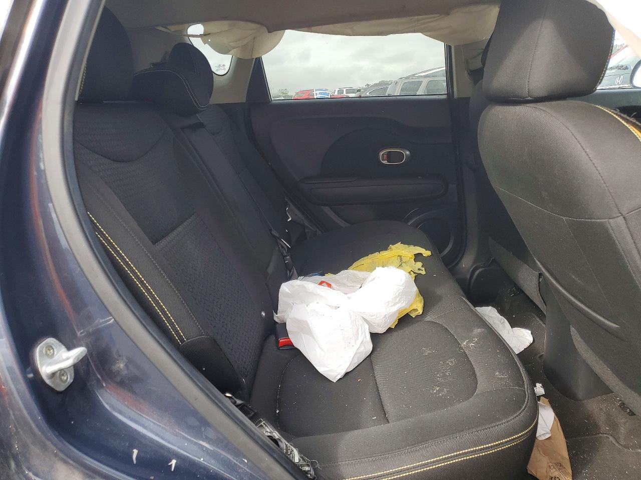 2014 Kia Soul + Gray vin: KNDJP3A58E7101202