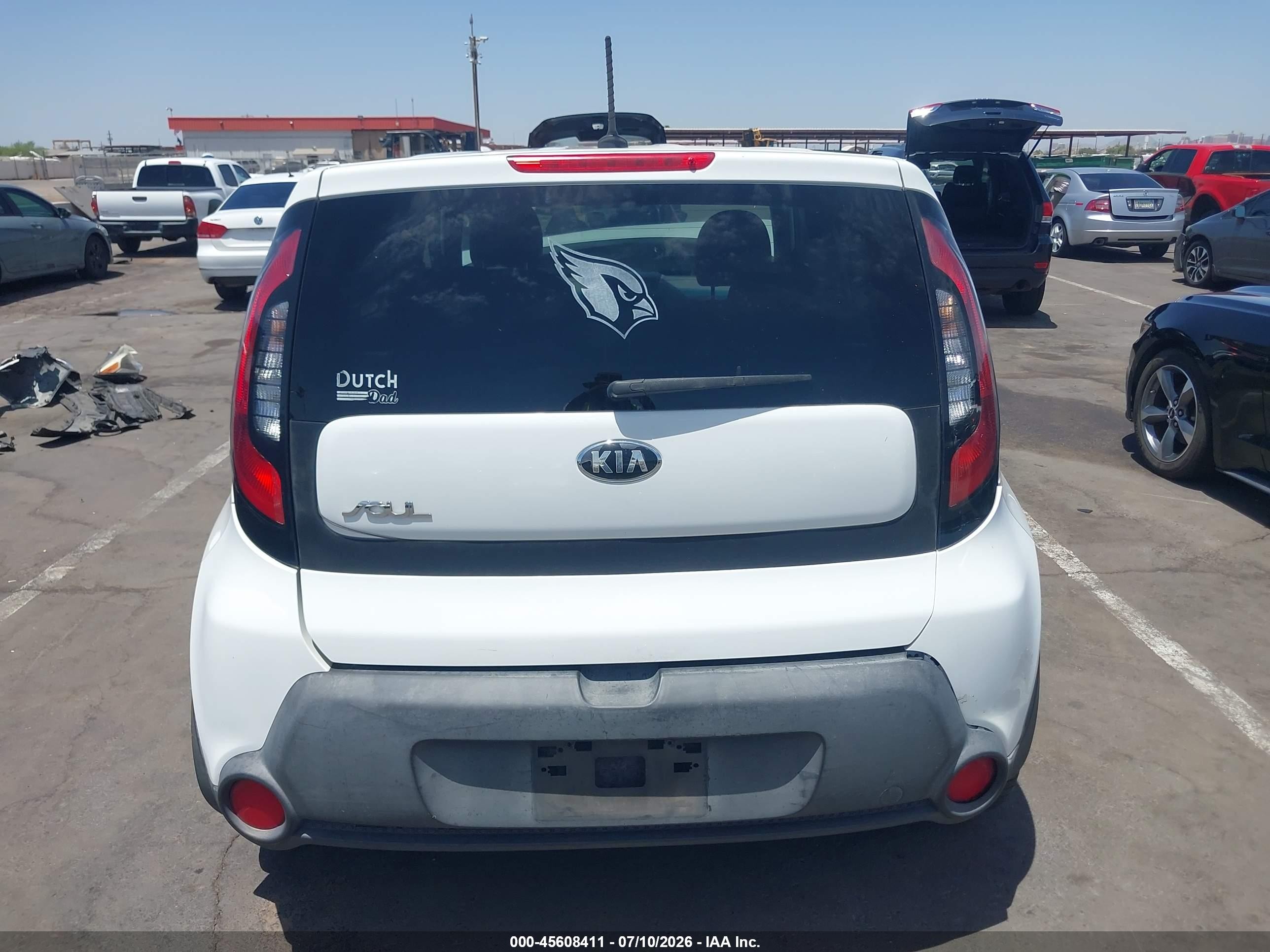 2014 Kia Soul + White vin: KNDJP3A58E7746089