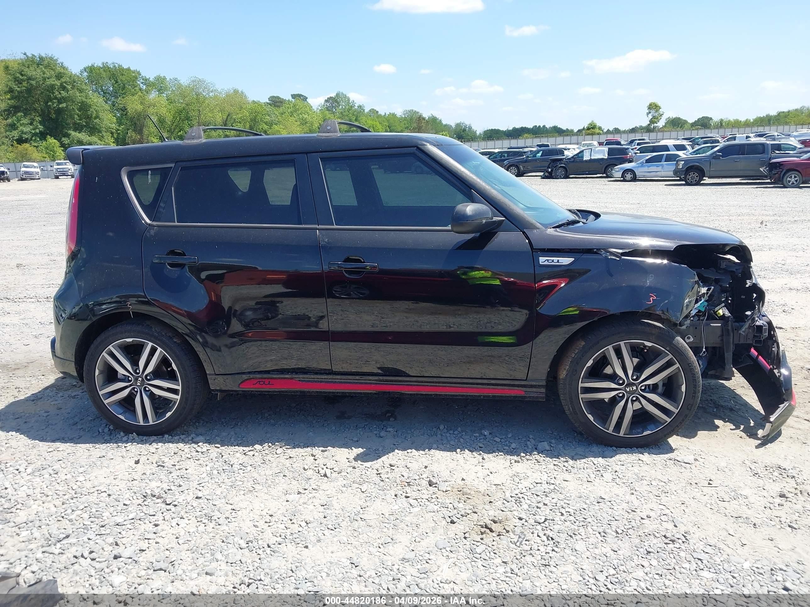 2015 Kia Soul + Черный vin: KNDJP3A58F7774962