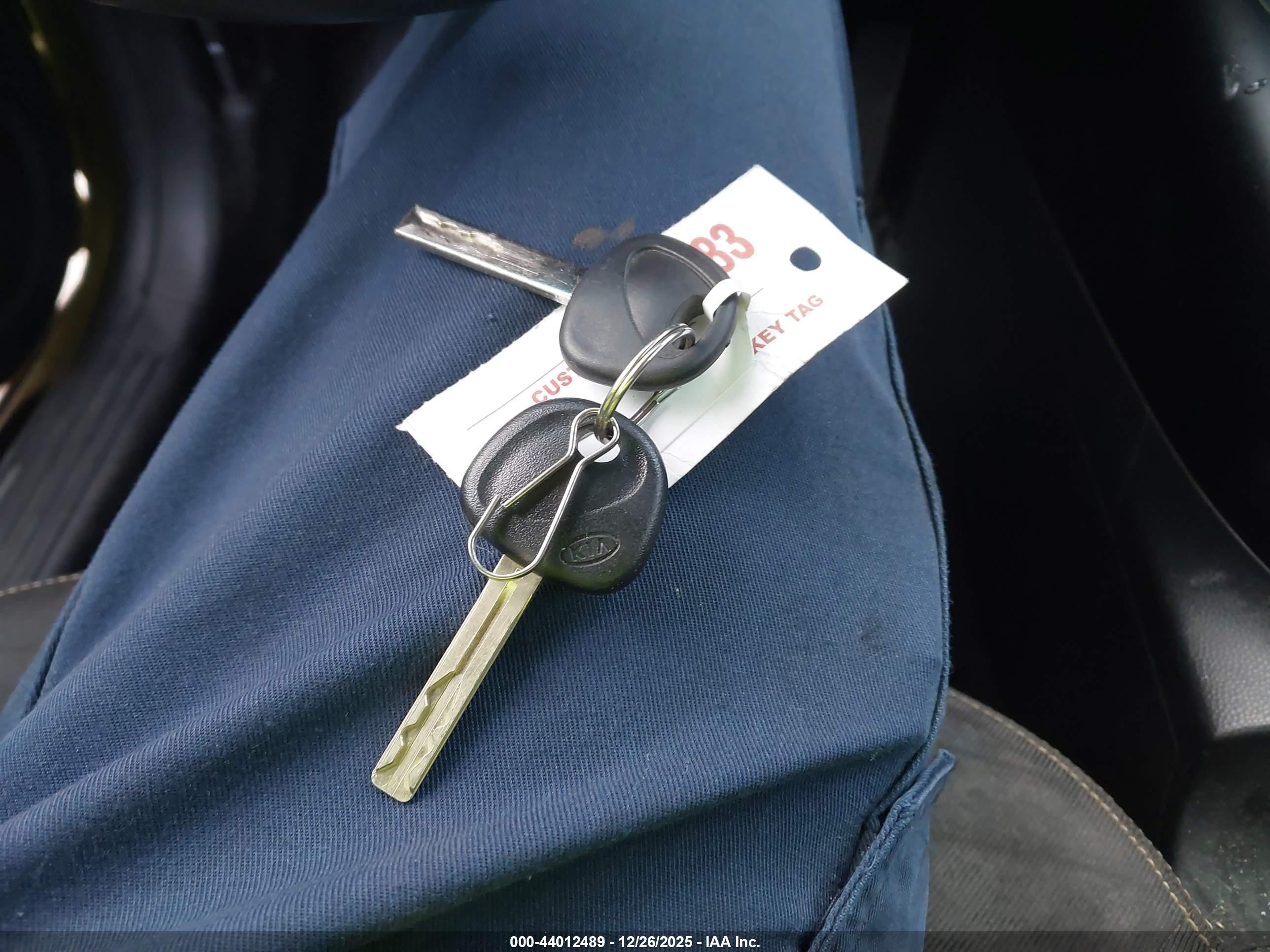 2015 Kia Soul + Green vin: KNDJP3A58F7816482
