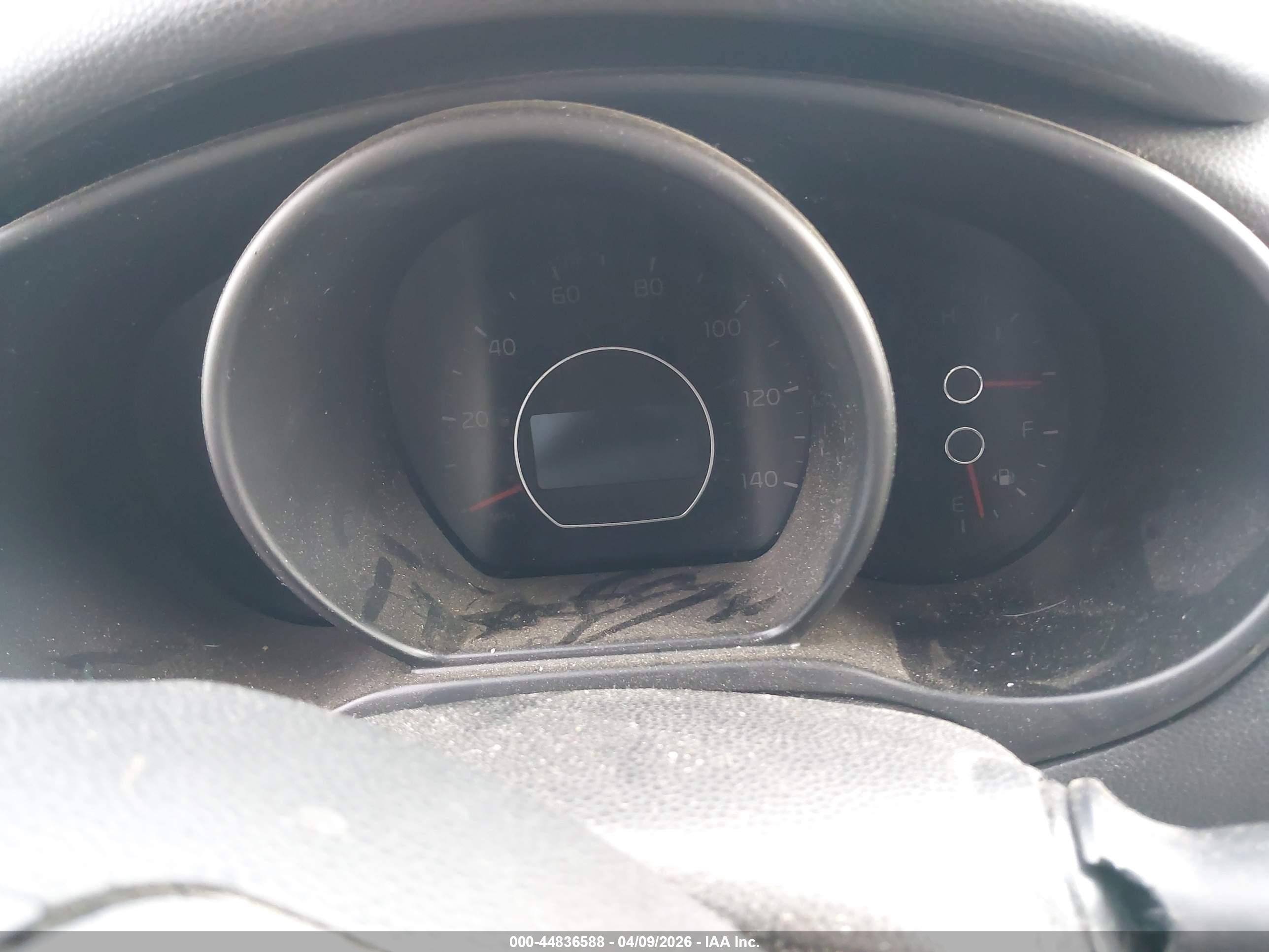 2017 Kia Soul + Blue vin: KNDJP3A58H7446640