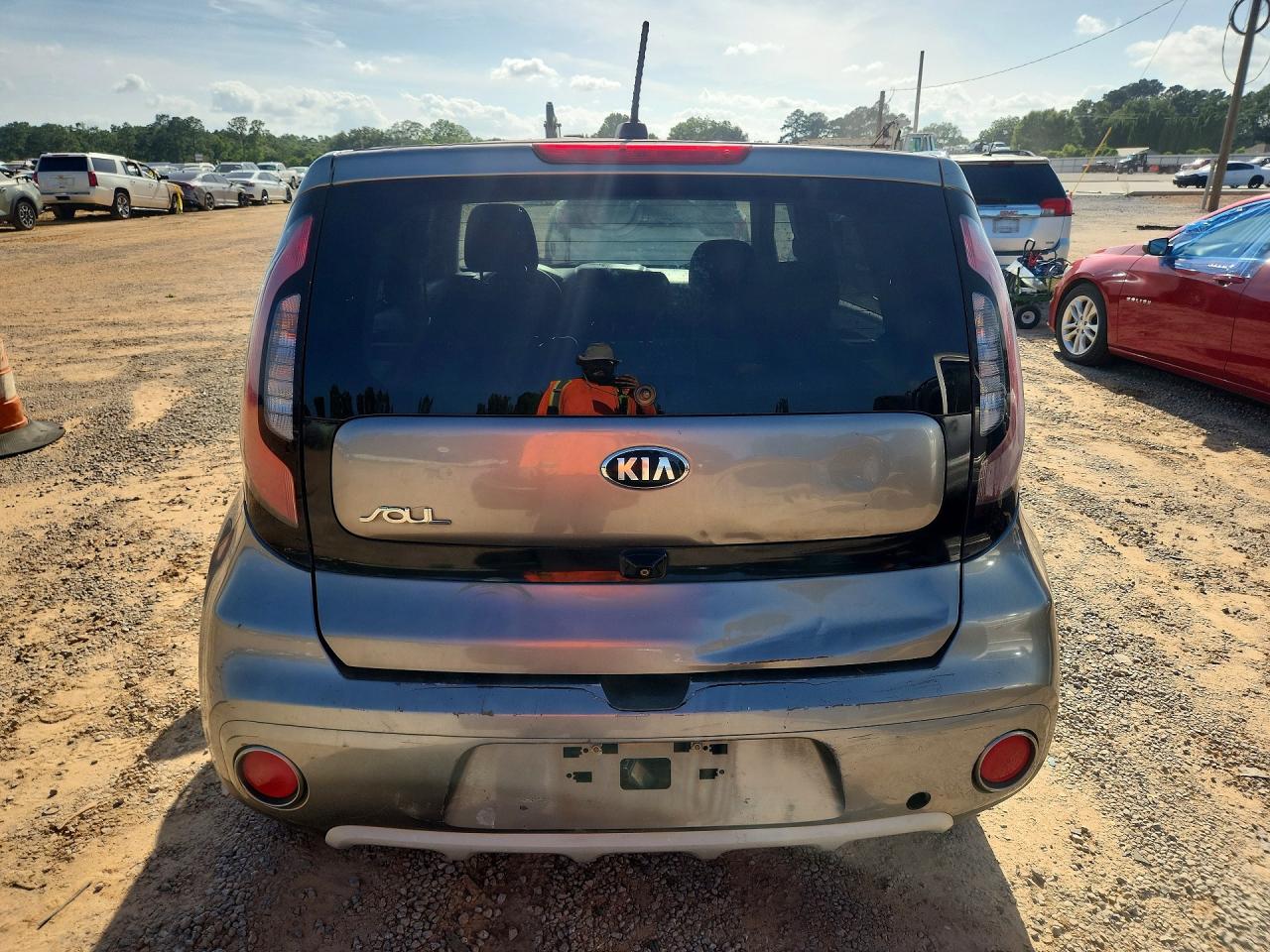 2019 Kia Soul + Gray vin: KNDJP3A58K7698802