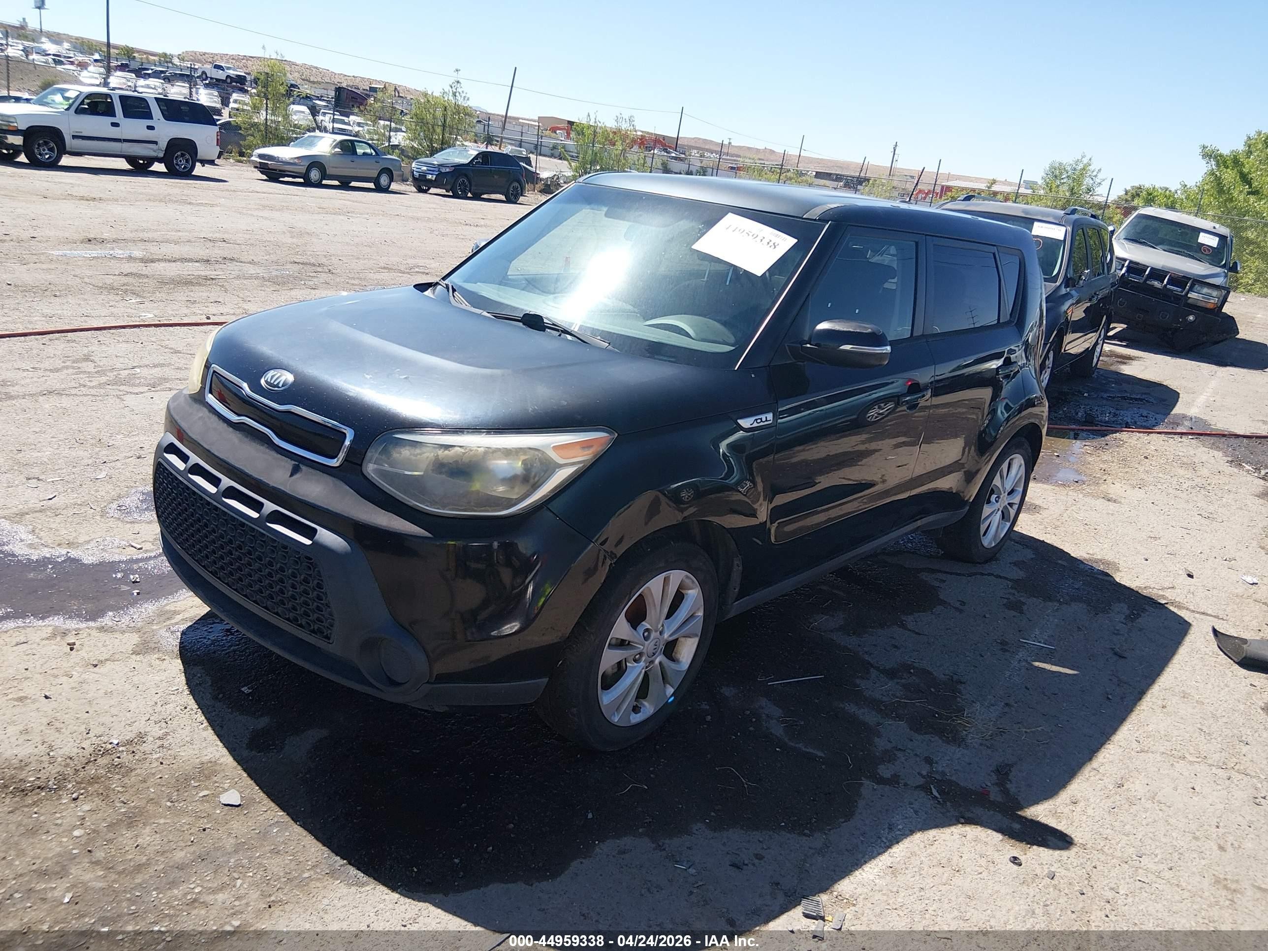 2014 Kia Soul + Black vin: KNDJP3A59E7005918