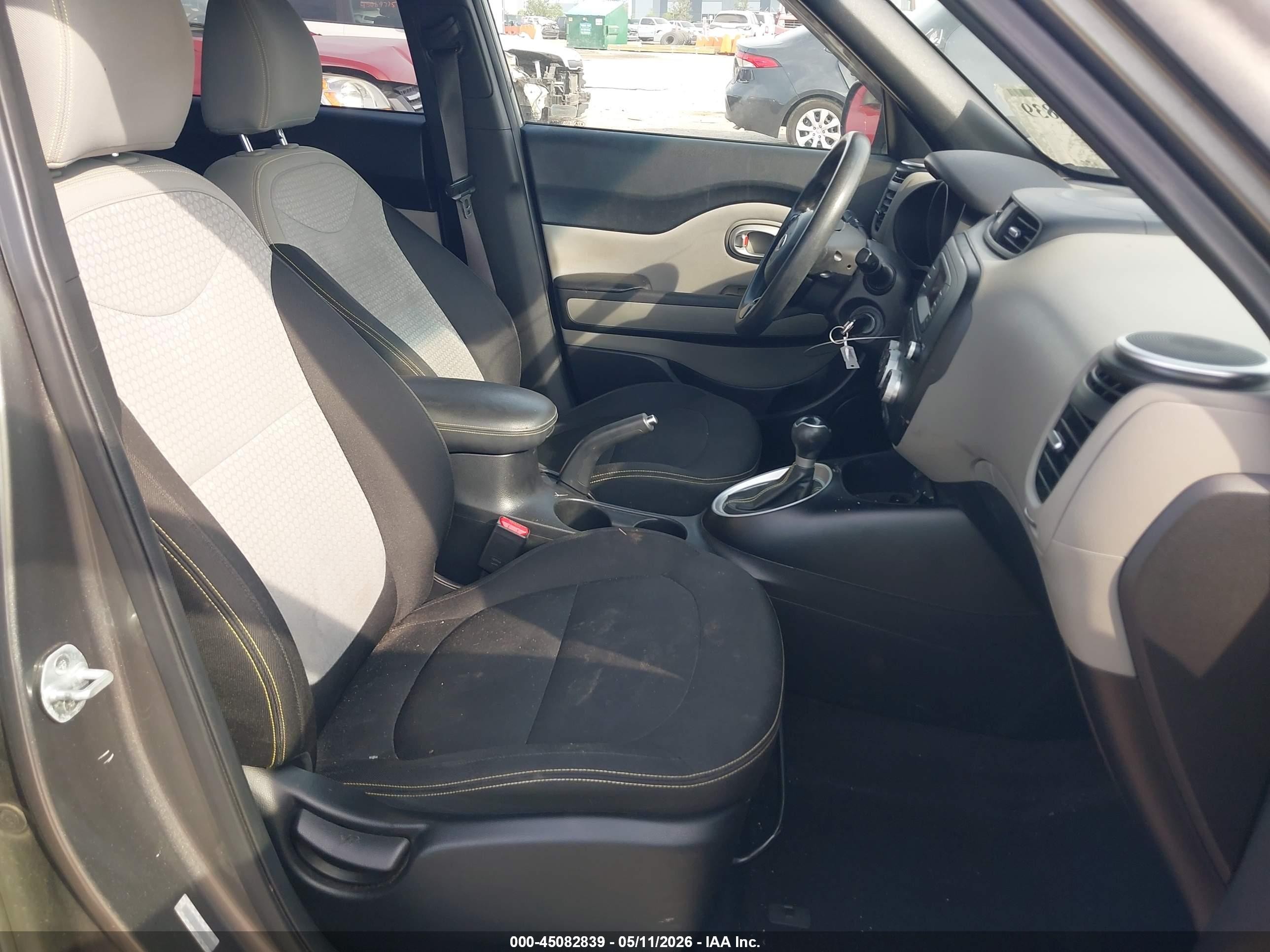 2014 Kia Soul + Серый vin: KNDJP3A59E7045657