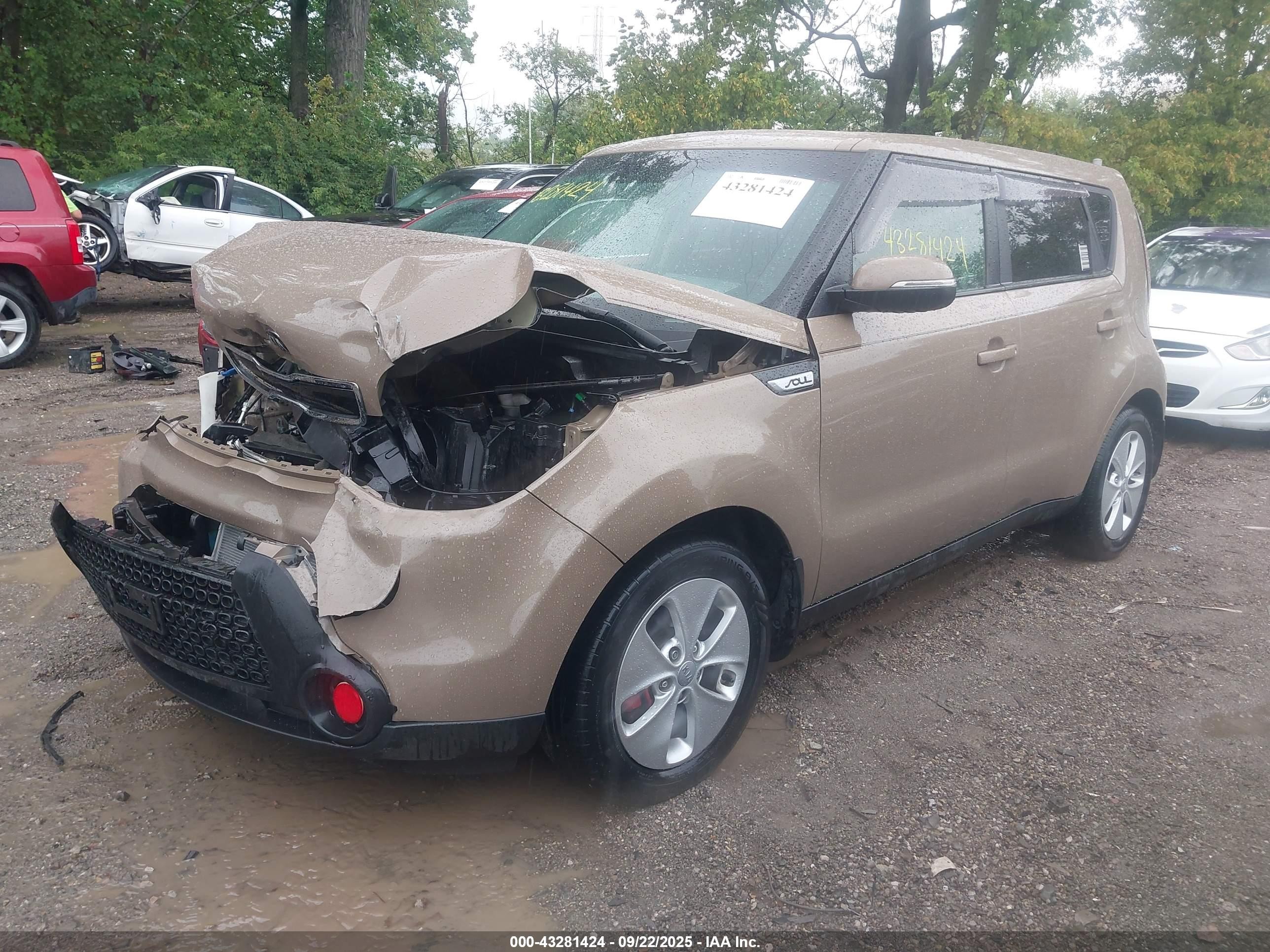2014 Kia Soul + Коричневый vin: KNDJP3A59E7047151