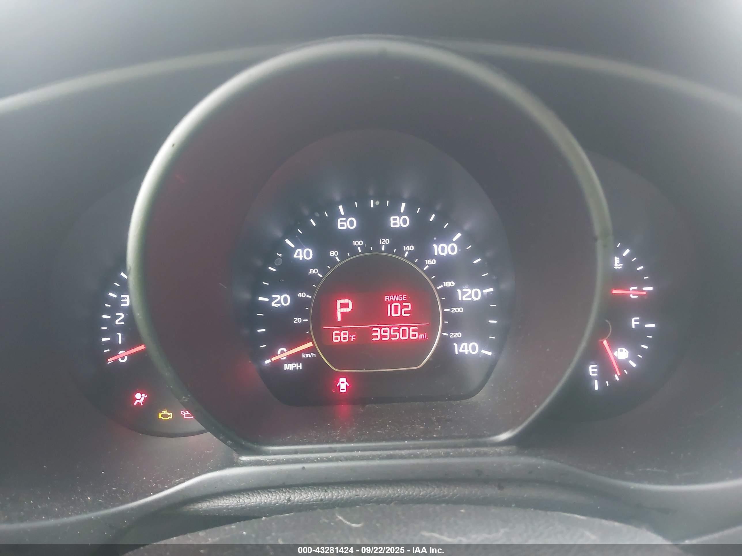 2014 Kia Soul + Коричневый vin: KNDJP3A59E7047151