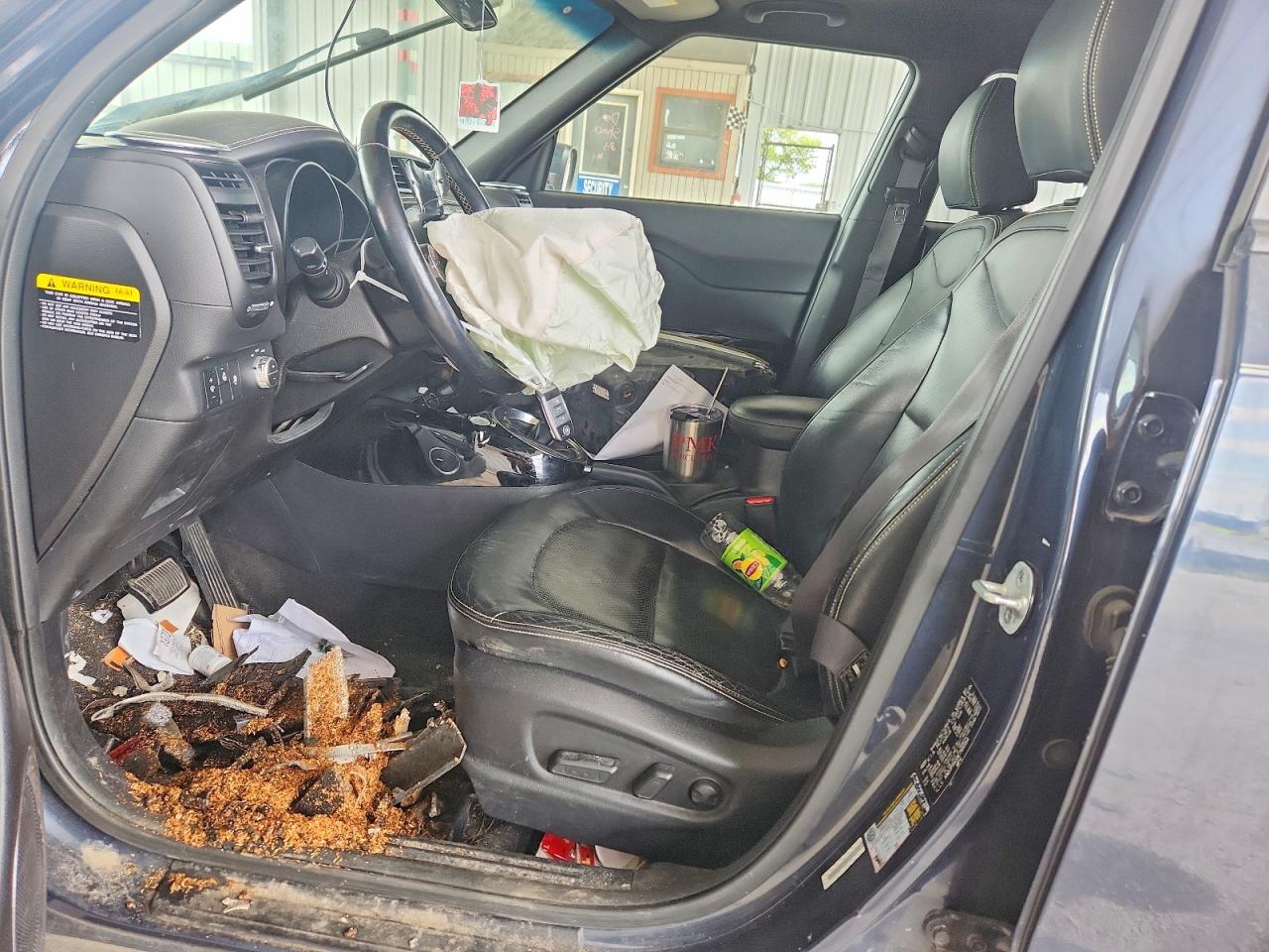 2014 Kia Soul + Charcoal vin: KNDJP3A59E7101354