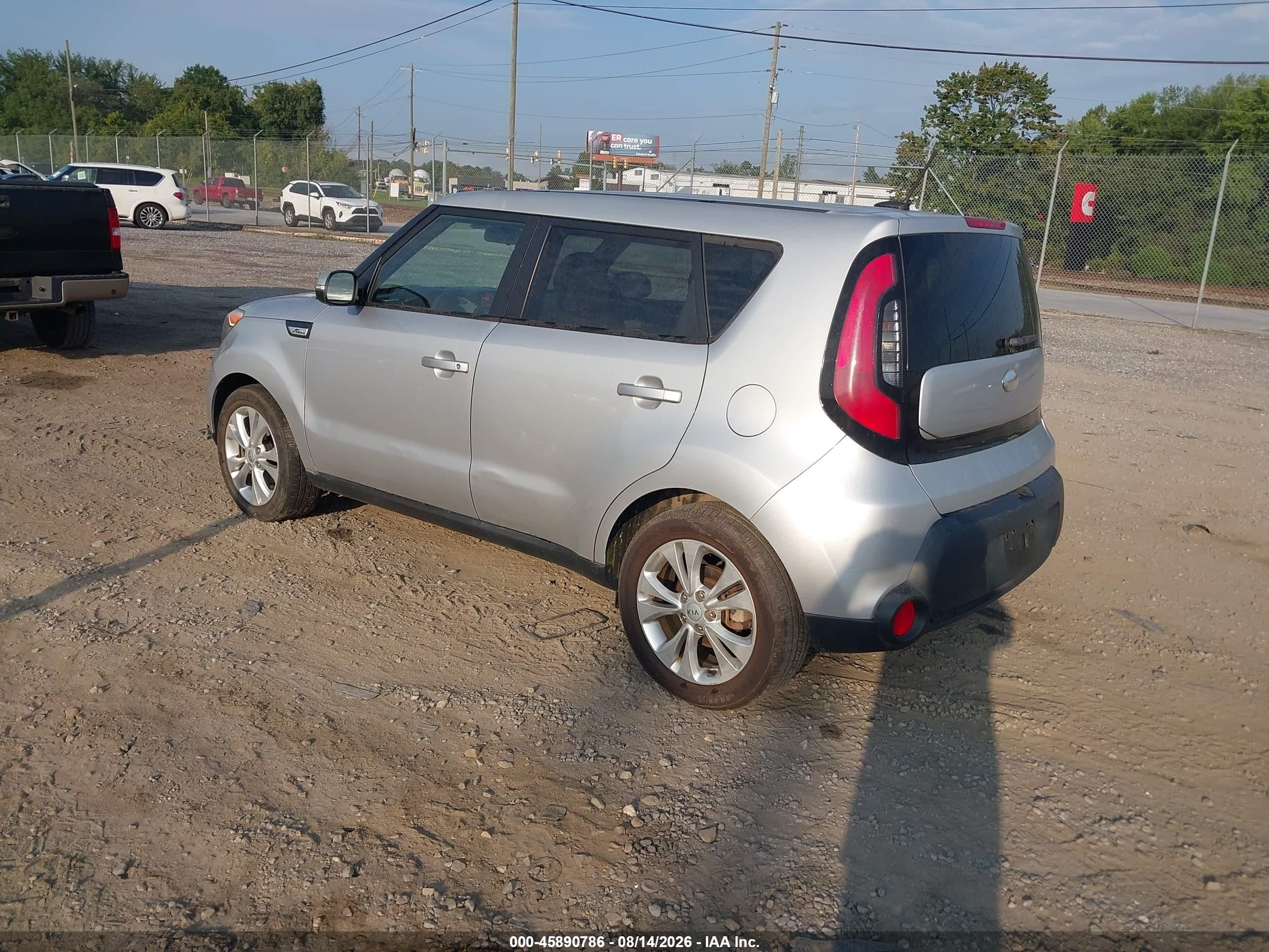 2014 Kia Soul + Серебряный vin: KNDJP3A59E7726871