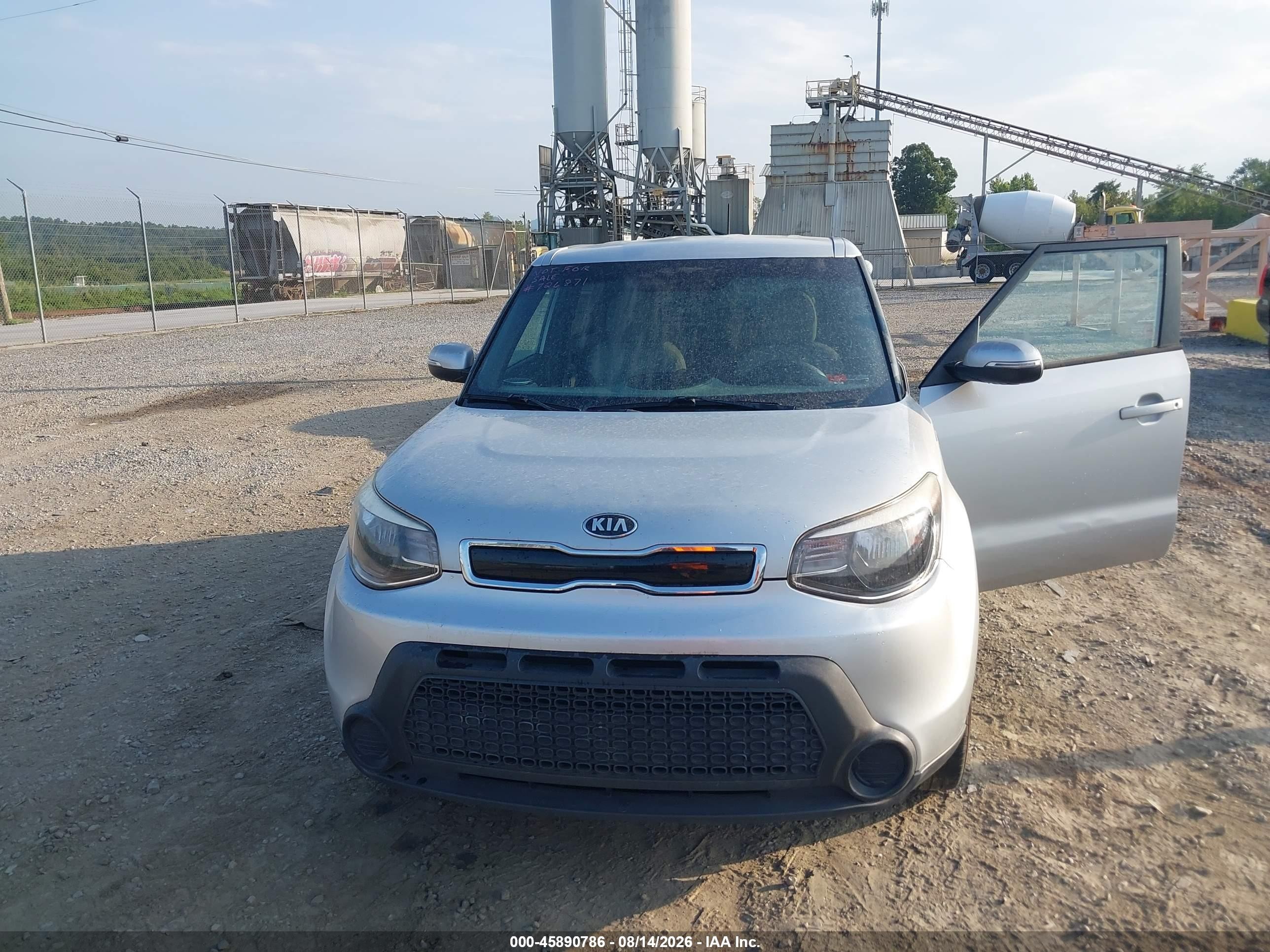 2014 Kia Soul + Серебряный vin: KNDJP3A59E7726871