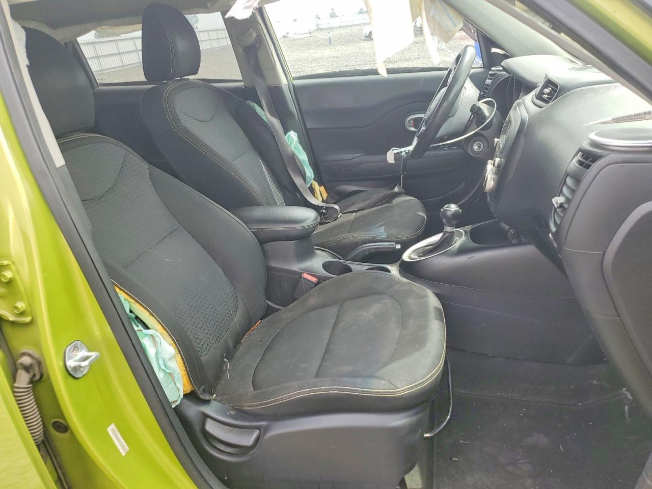 2014 Kia Soul + Green vin: KNDJP3A59E7728247