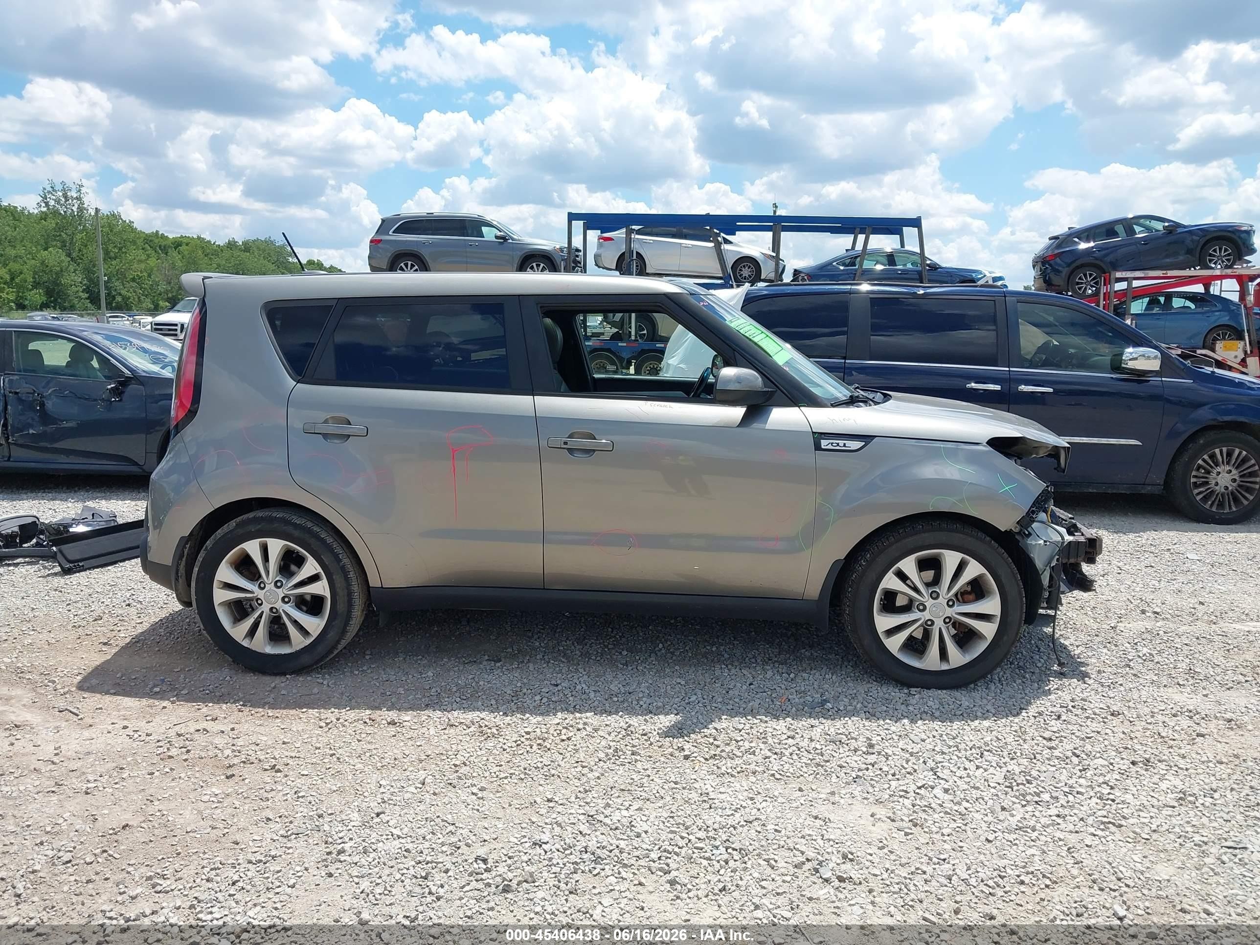 2015 Kia Soul + Gray vin: KNDJP3A59F7128264