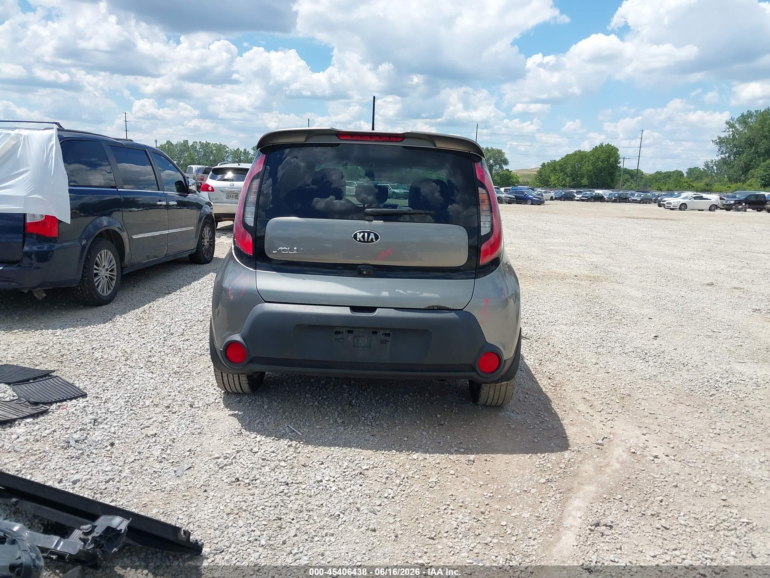 2015 Kia Soul + Gray vin: KNDJP3A59F7128264