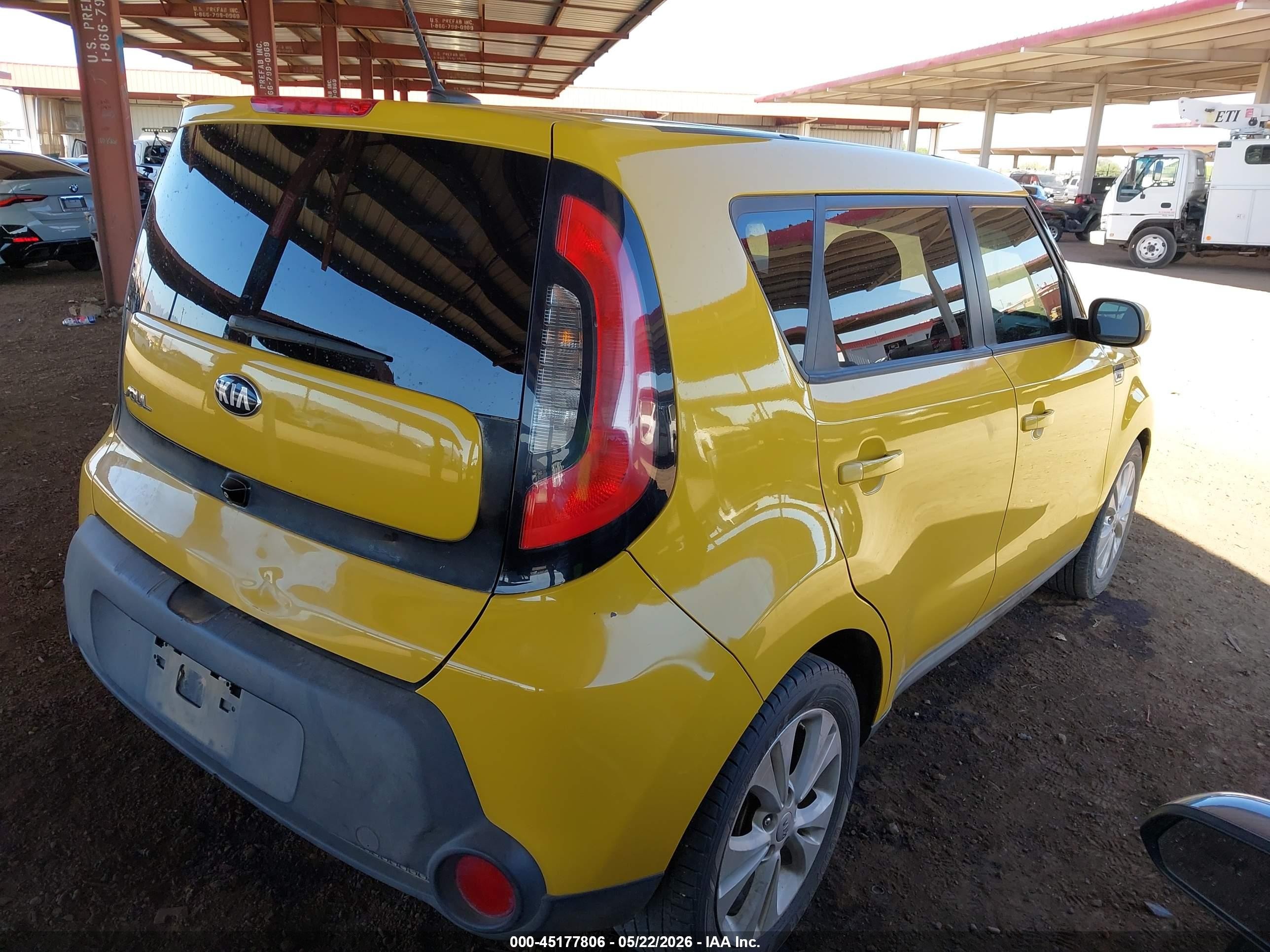 2015 Kia Soul + Orange vin: KNDJP3A59F7149020