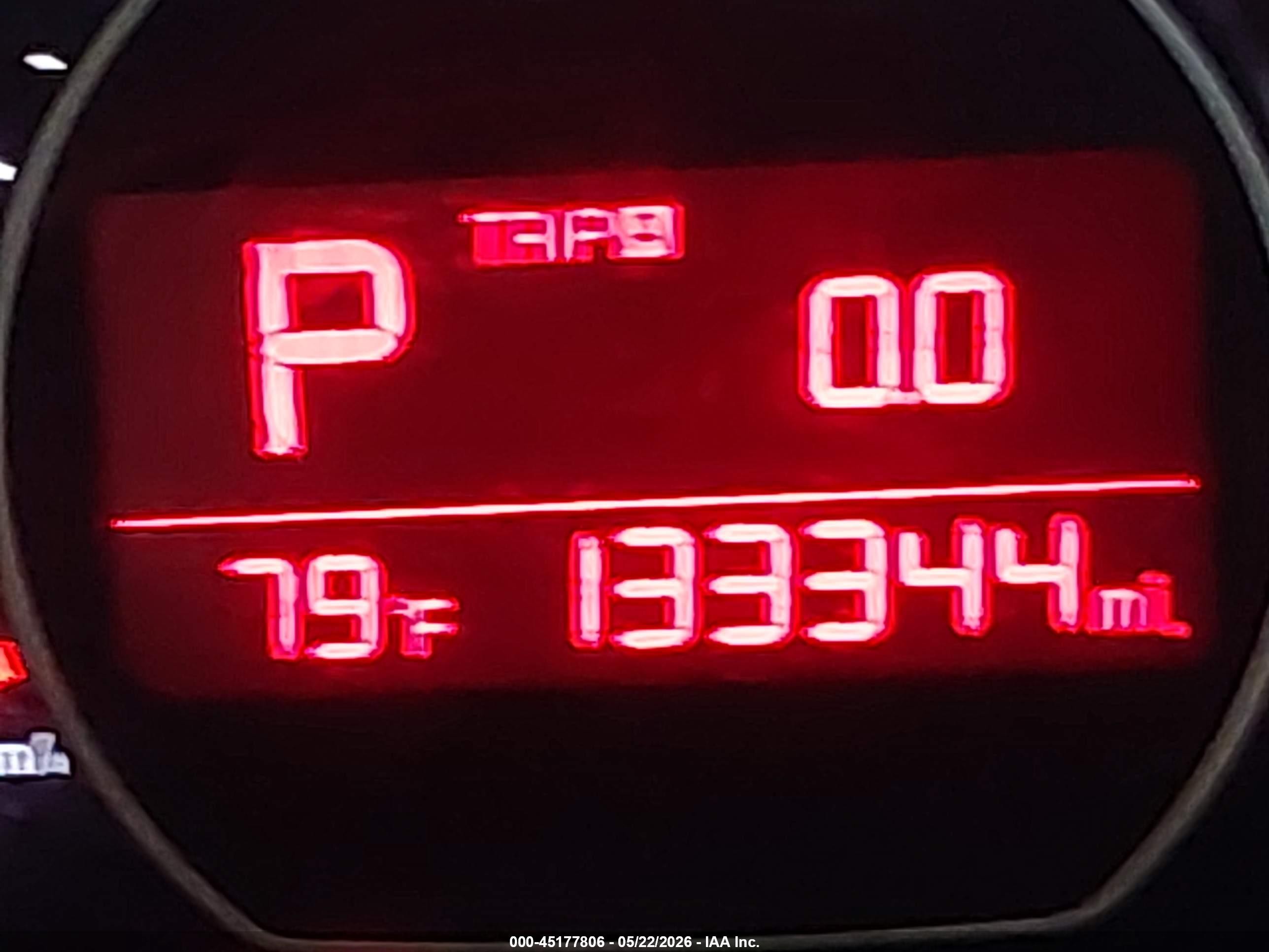 2015 Kia Soul + Orange vin: KNDJP3A59F7149020