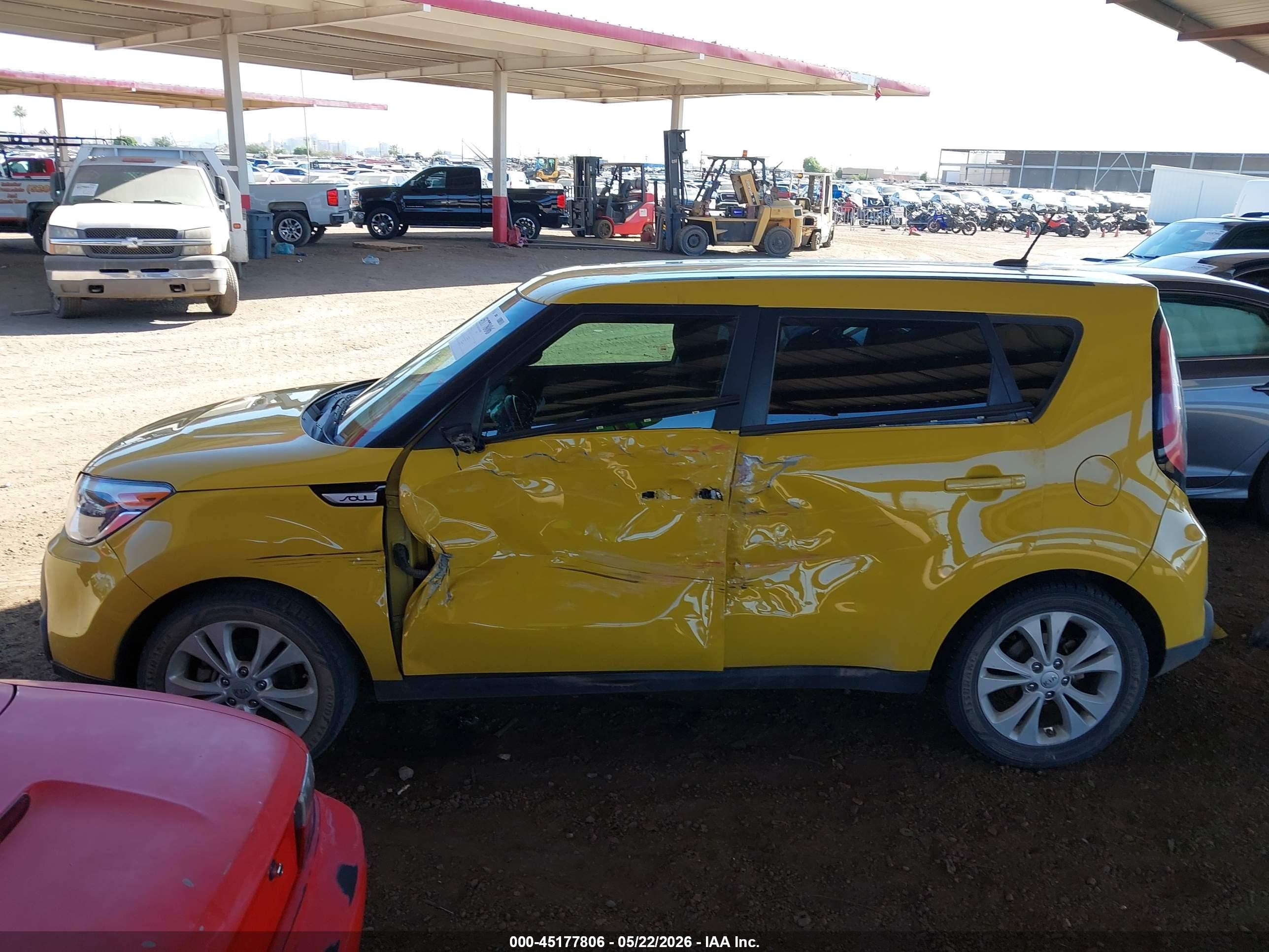 2015 Kia Soul + Orange vin: KNDJP3A59F7149020