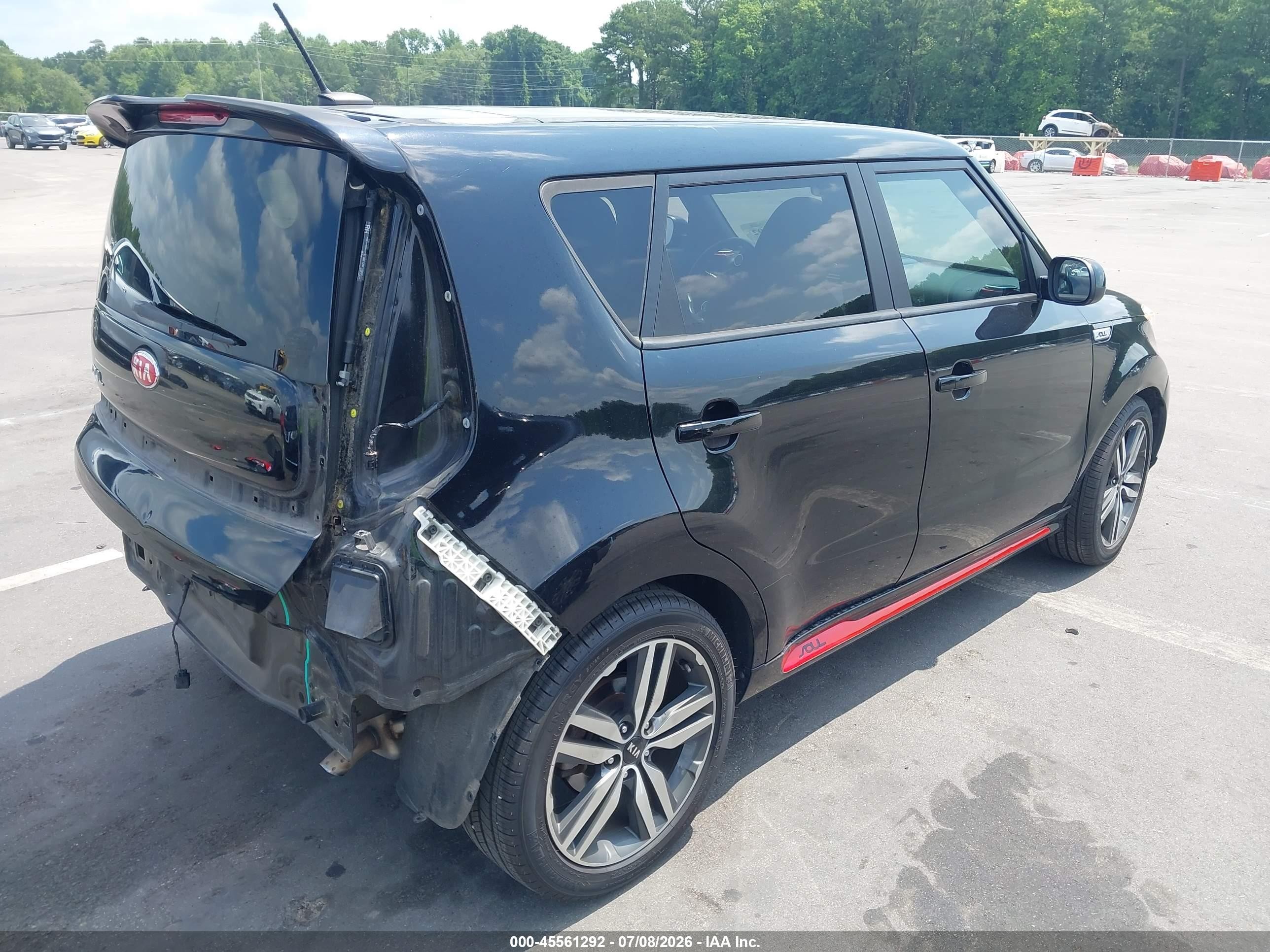 2015 Kia Soul + Black vin: KNDJP3A59F7162270