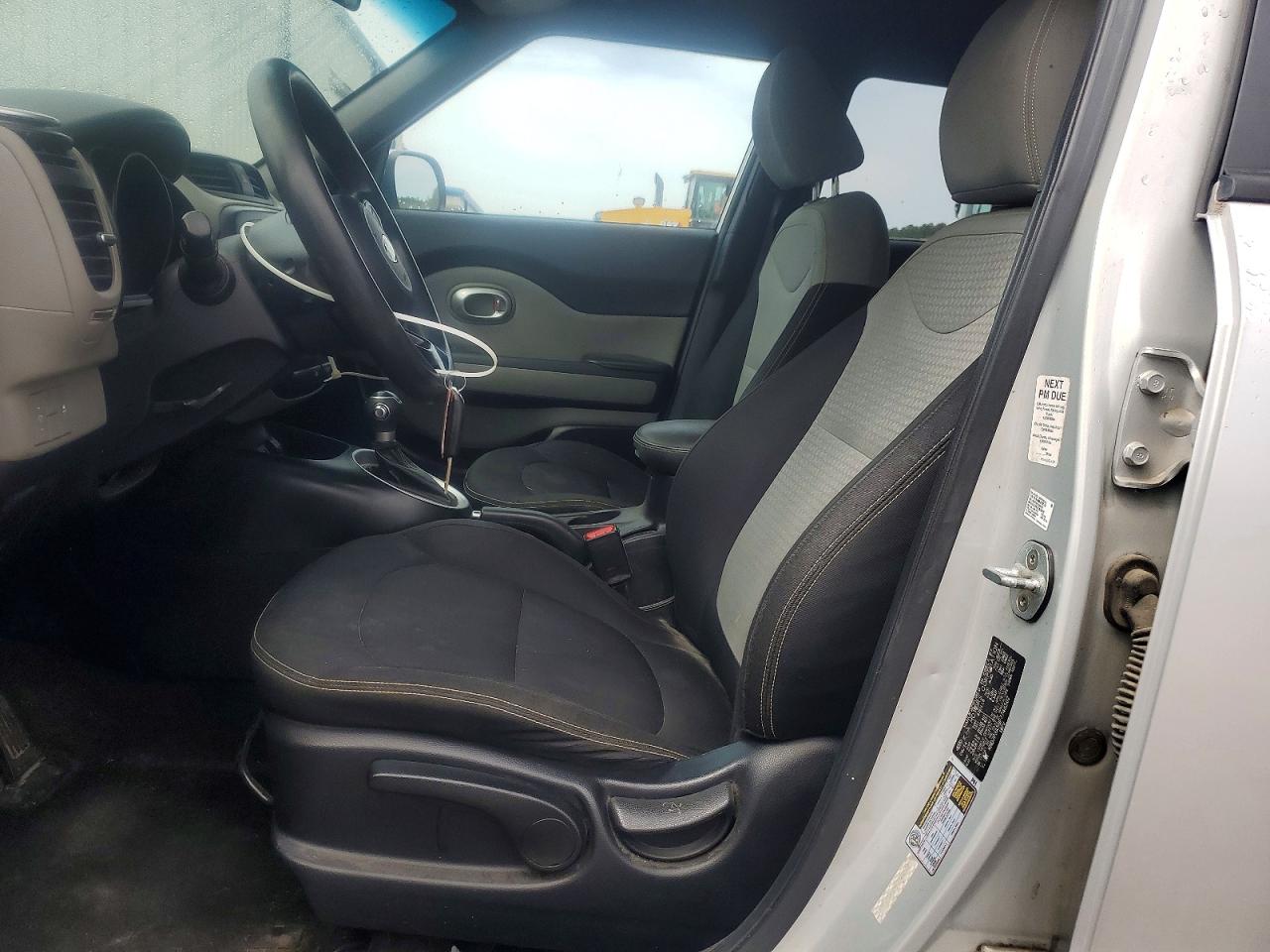 2015 Kia Soul + Silver vin: KNDJP3A59F7748502