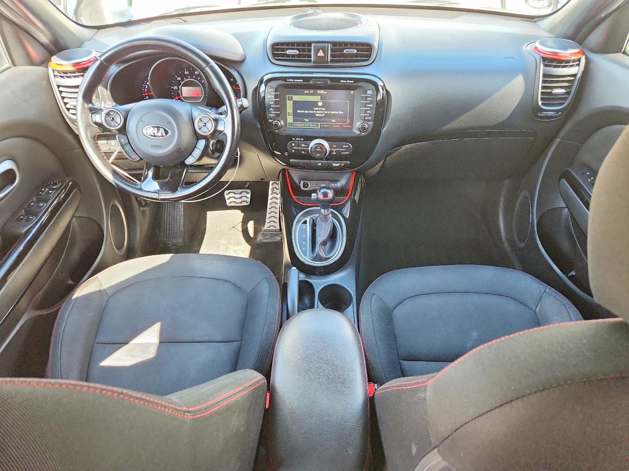 2015 Kia Soul + Черный vin: KNDJP3A59F7773416