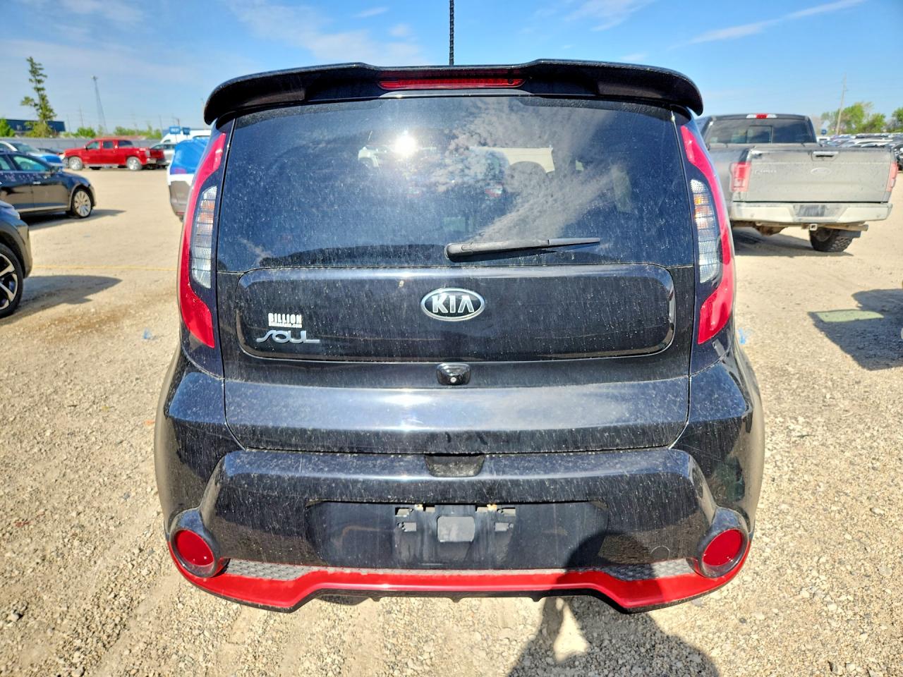 2015 Kia Soul + Black vin: KNDJP3A59F7776347