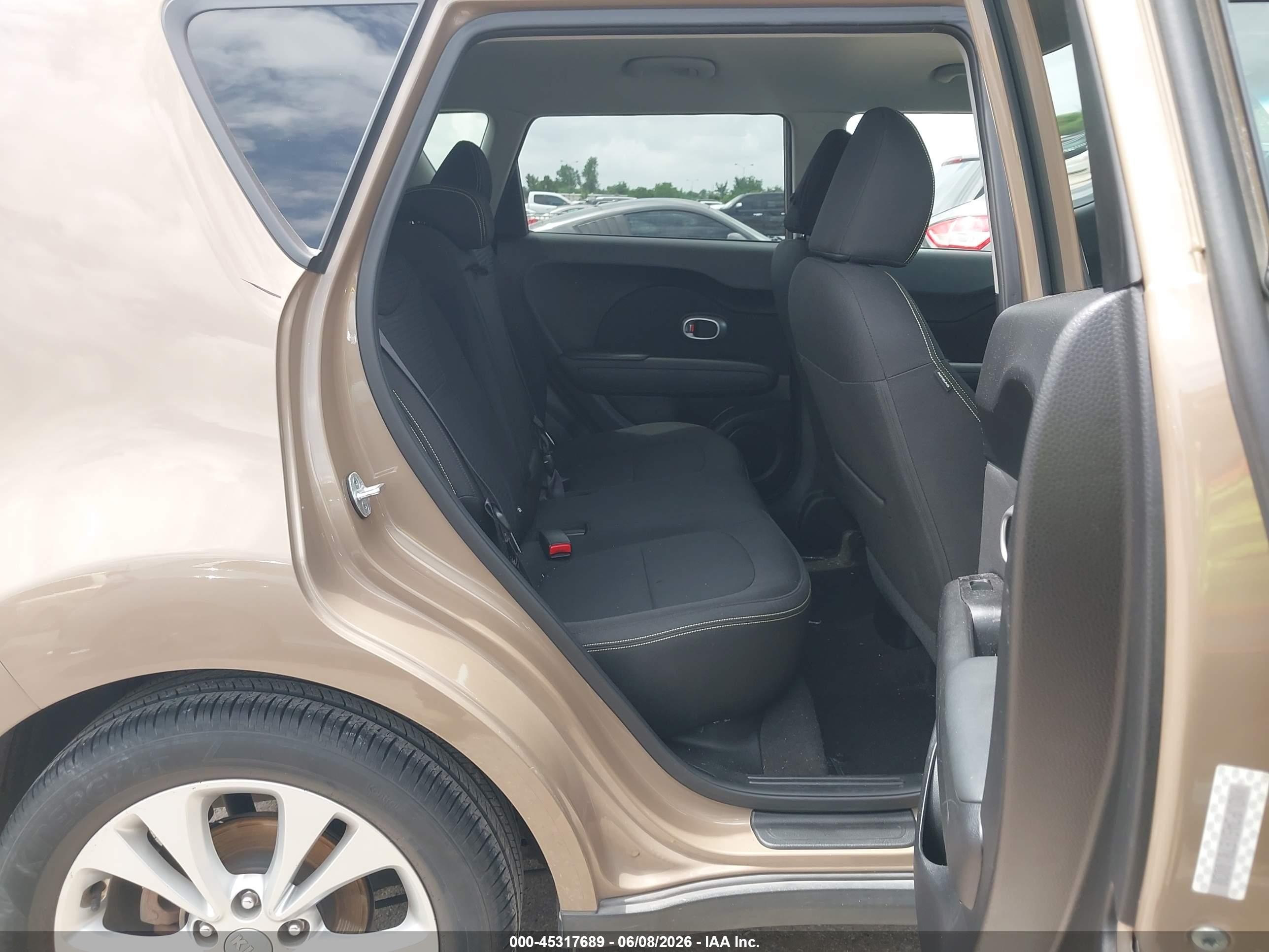 2014 Kia Soul + Brown vin: KNDJP3A5XE7010030