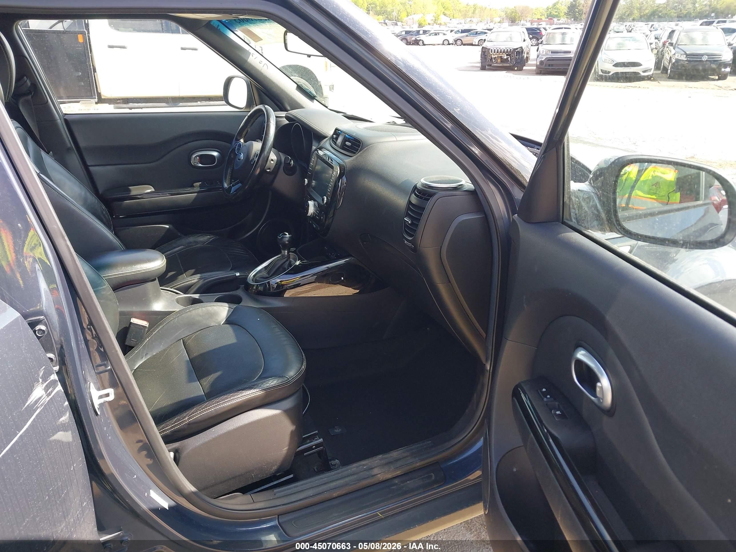 2014 Kia Soul + Gray vin: KNDJP3A5XE7100780