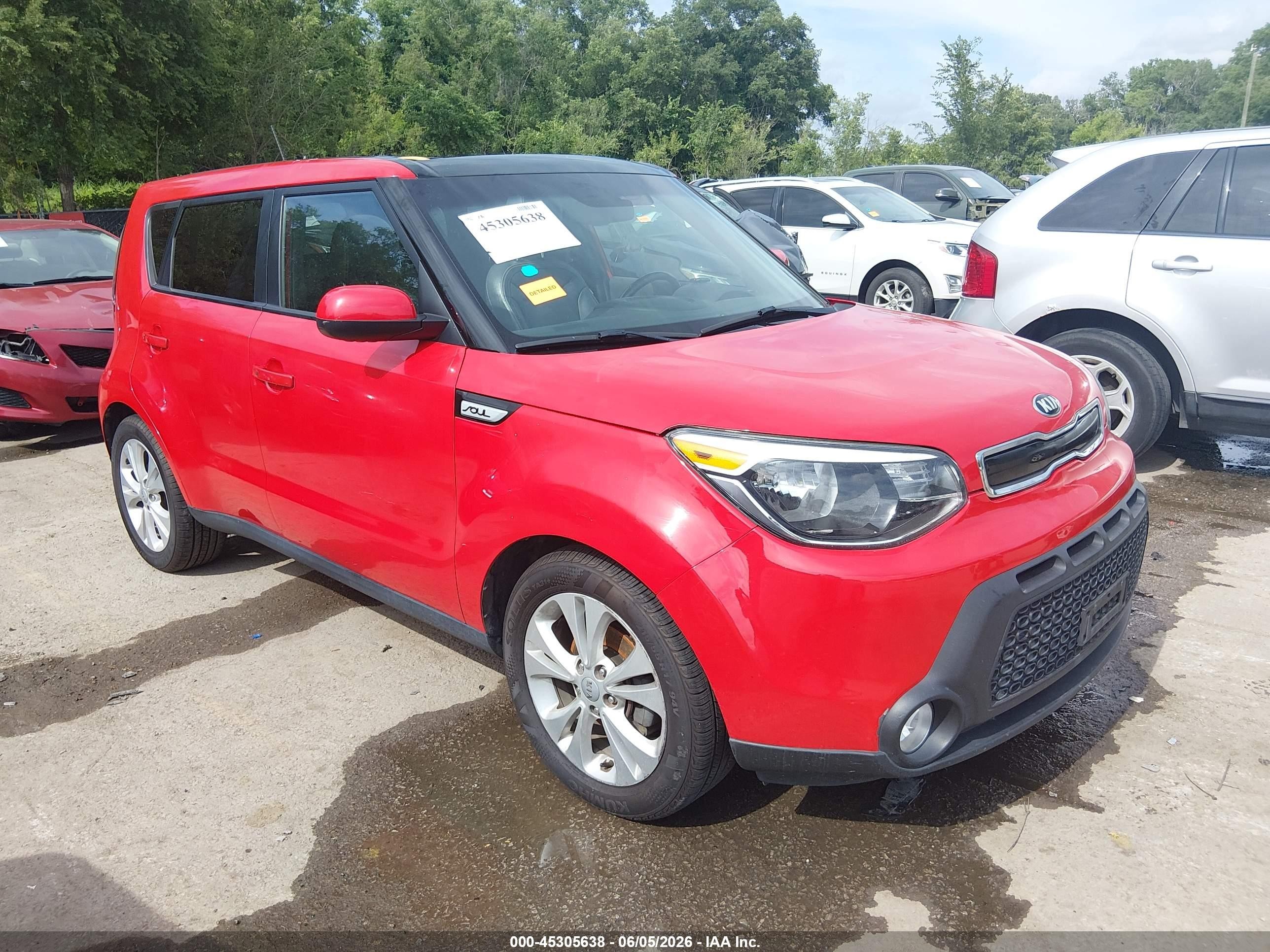 2015 Kia Soul + Red vin: KNDJP3A5XF7767723