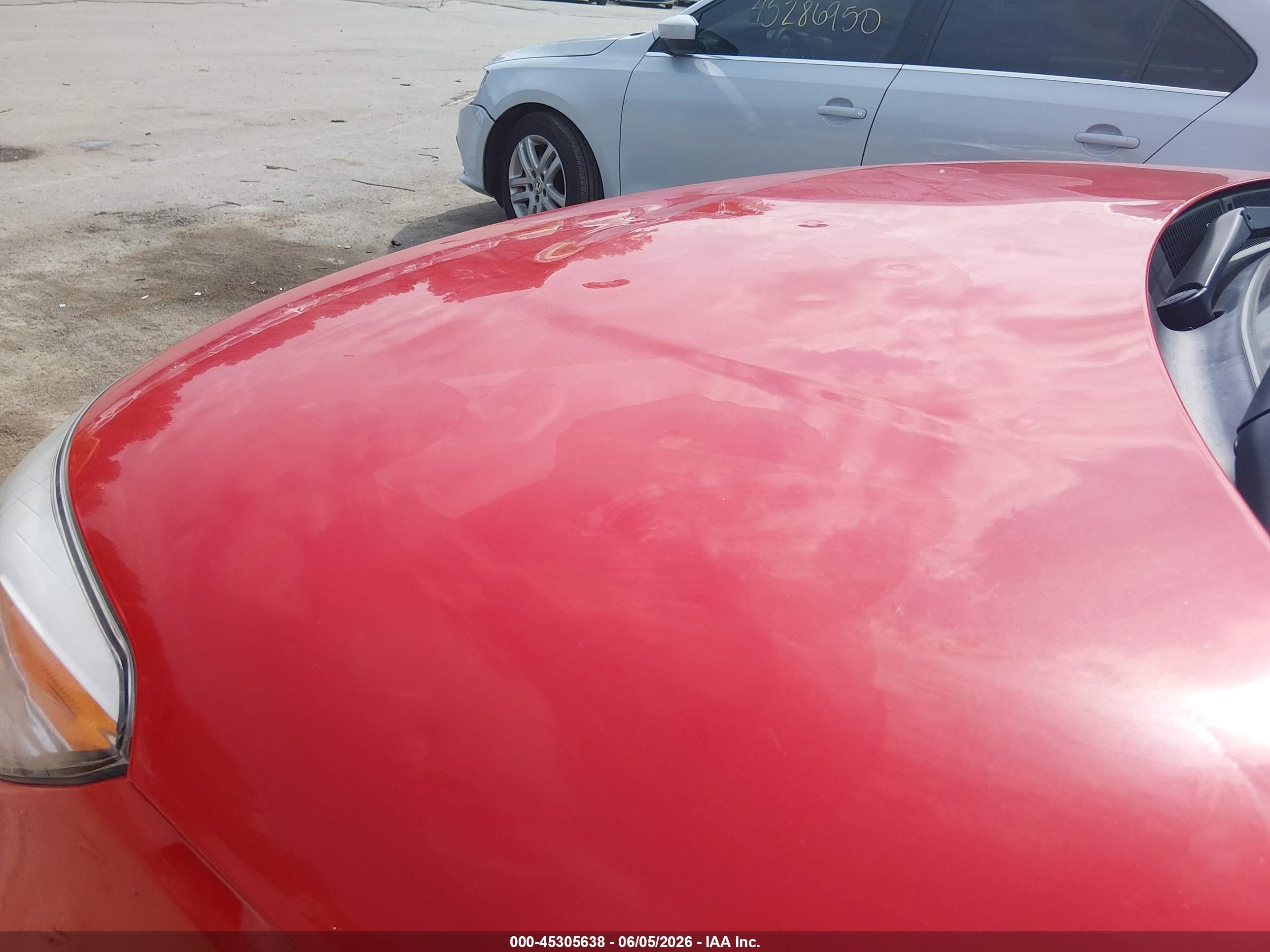 2015 Kia Soul + Red vin: KNDJP3A5XF7767723