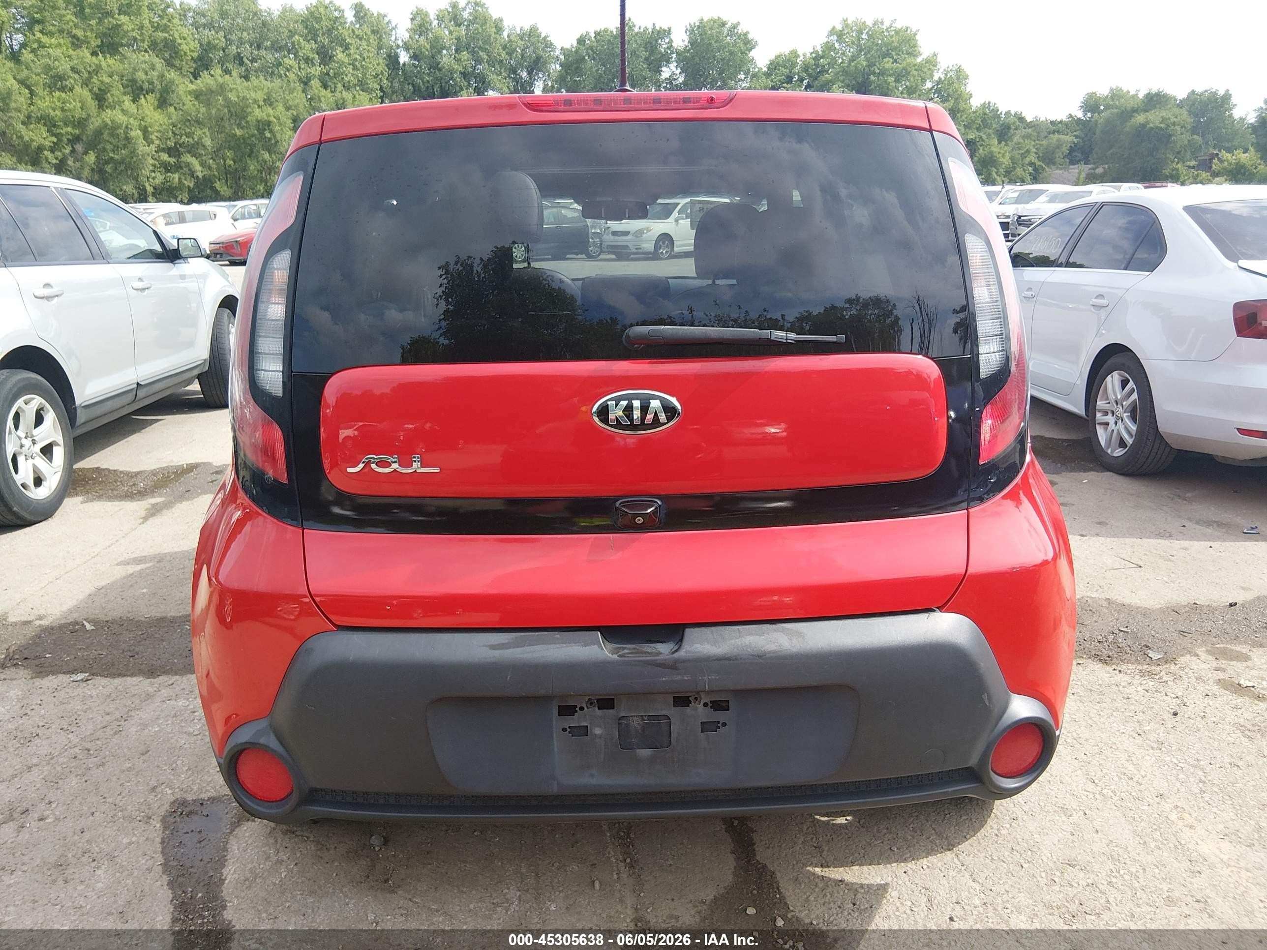 2015 Kia Soul + Red vin: KNDJP3A5XF7767723
