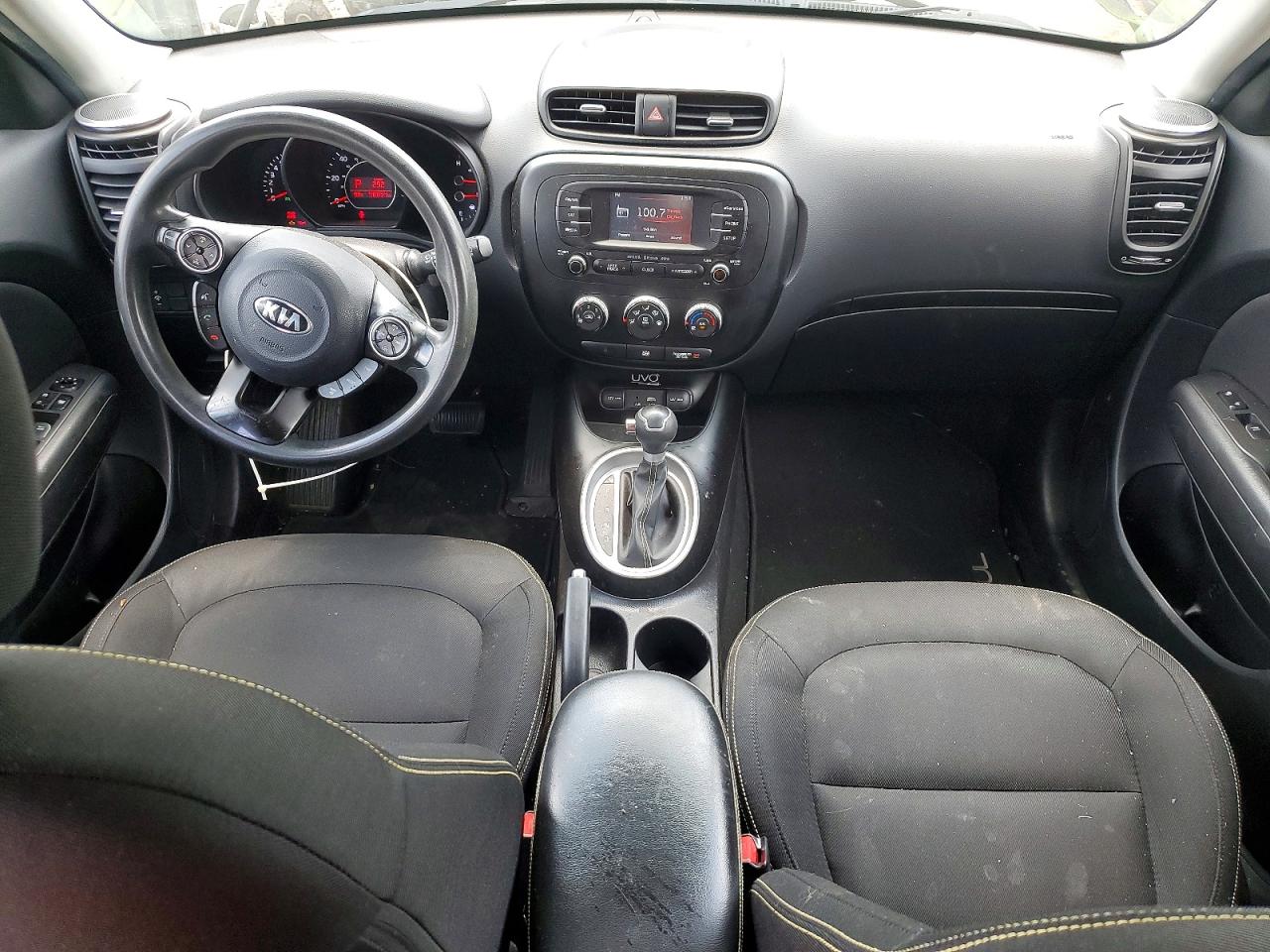 2015 Kia Soul + Green vin: KNDJP3A5XF7772873