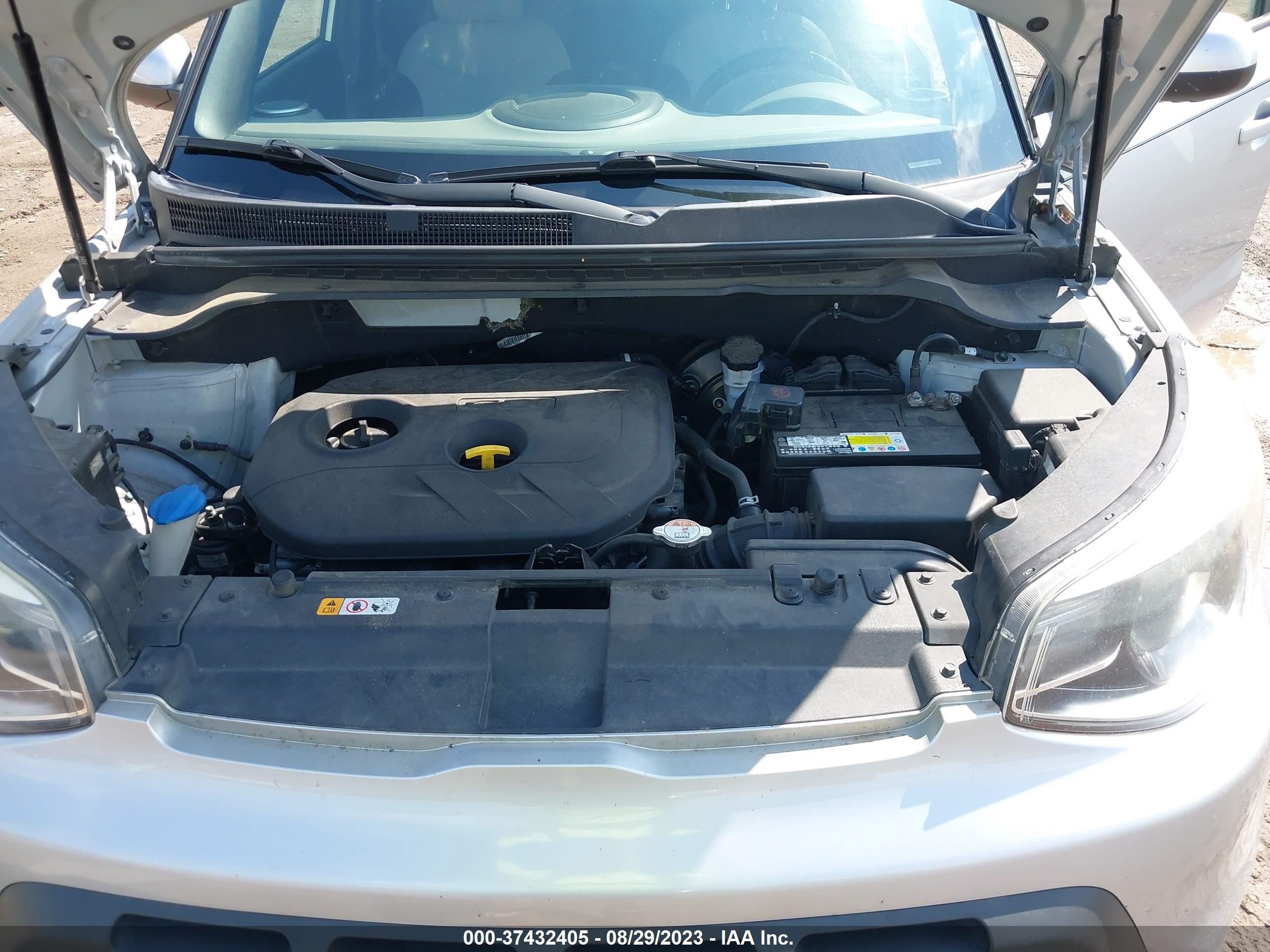 2015 Kia Soul + Silver vin: KNDJP3A5XF7779161