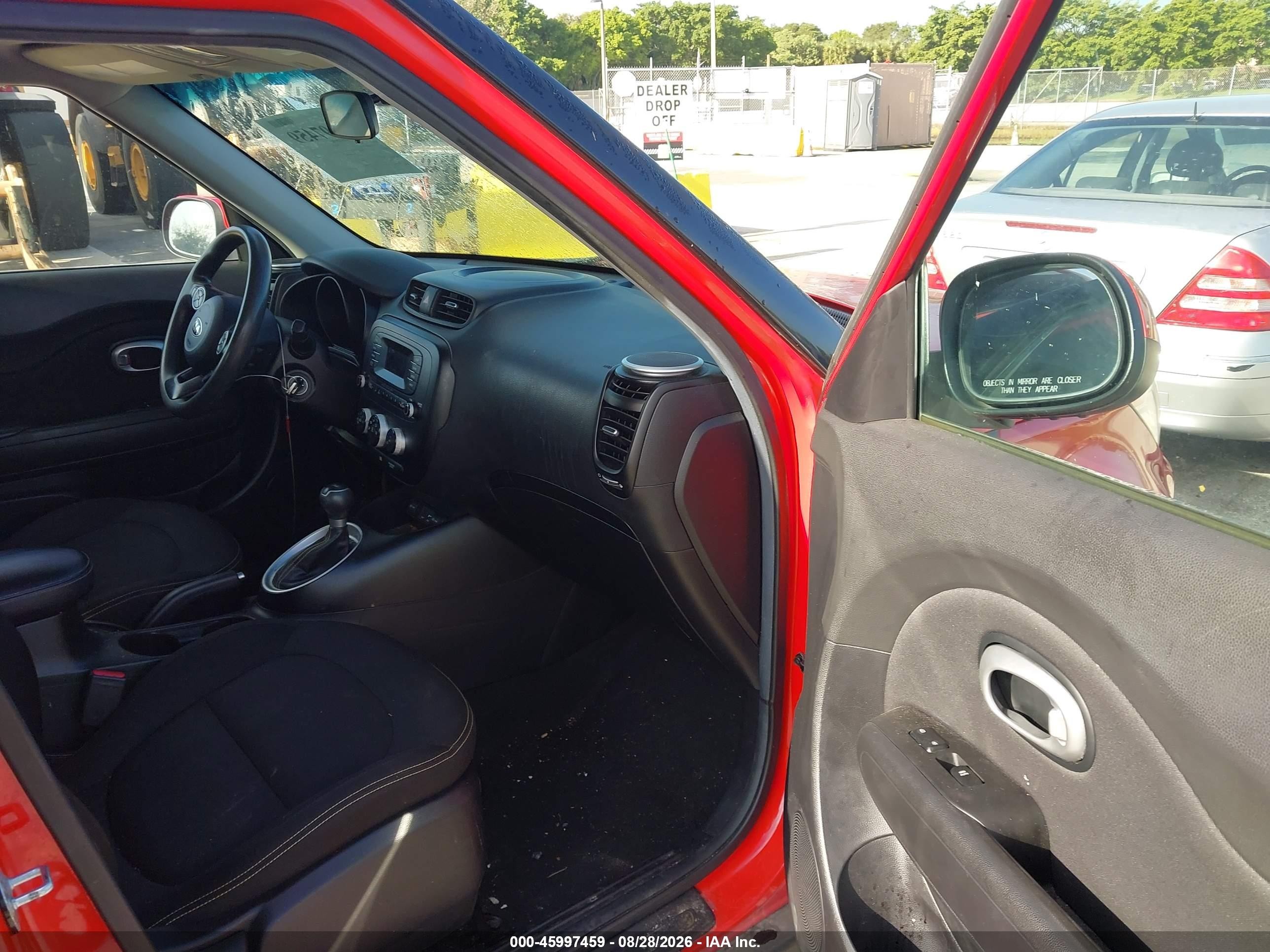 2015 Kia Soul + Red vin: KNDJP3A5XF7787793