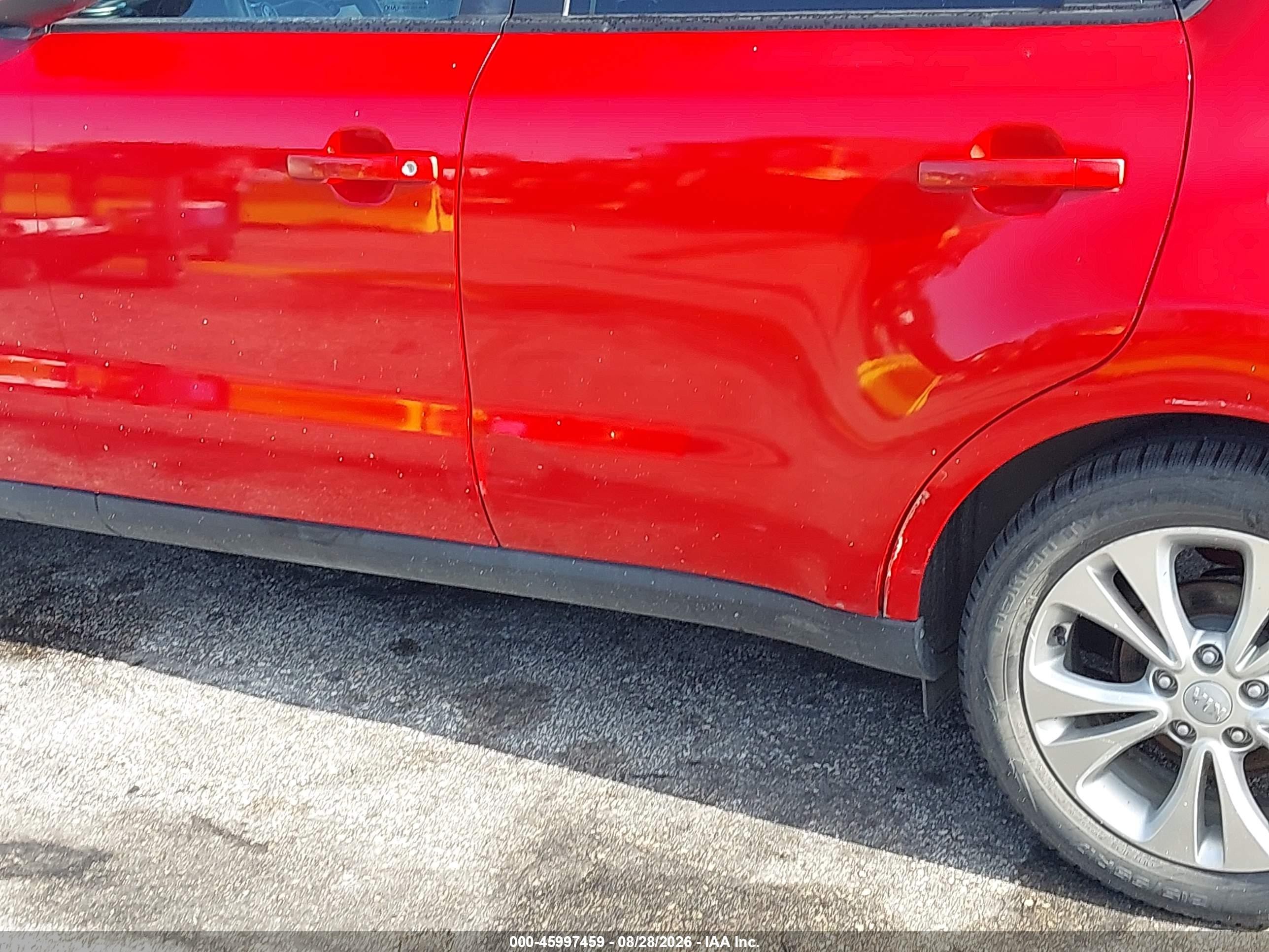 2015 Kia Soul + Red vin: KNDJP3A5XF7787793