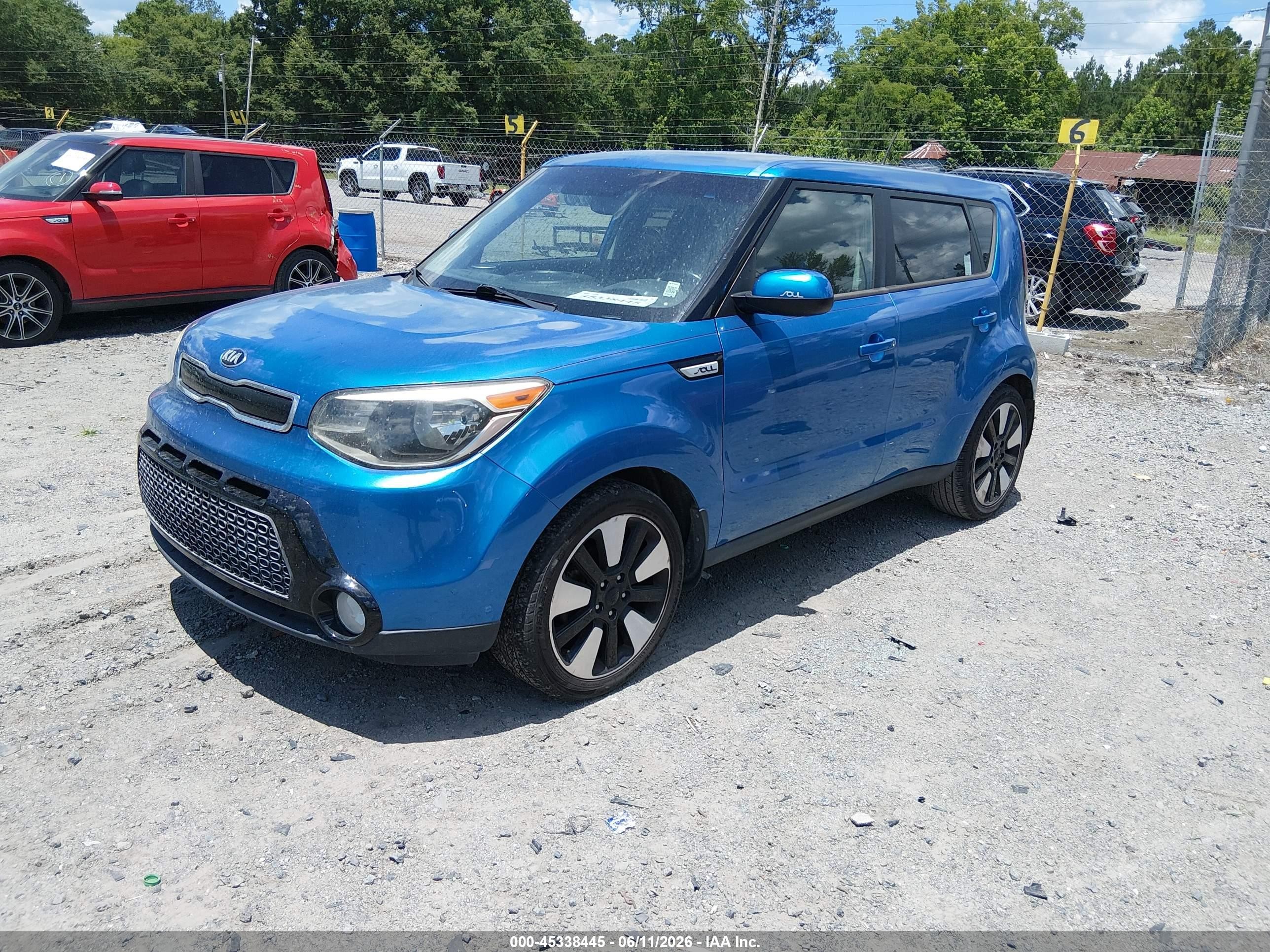 2016 Kia Soul + Light Blue vin: KNDJP3A5XG7304336