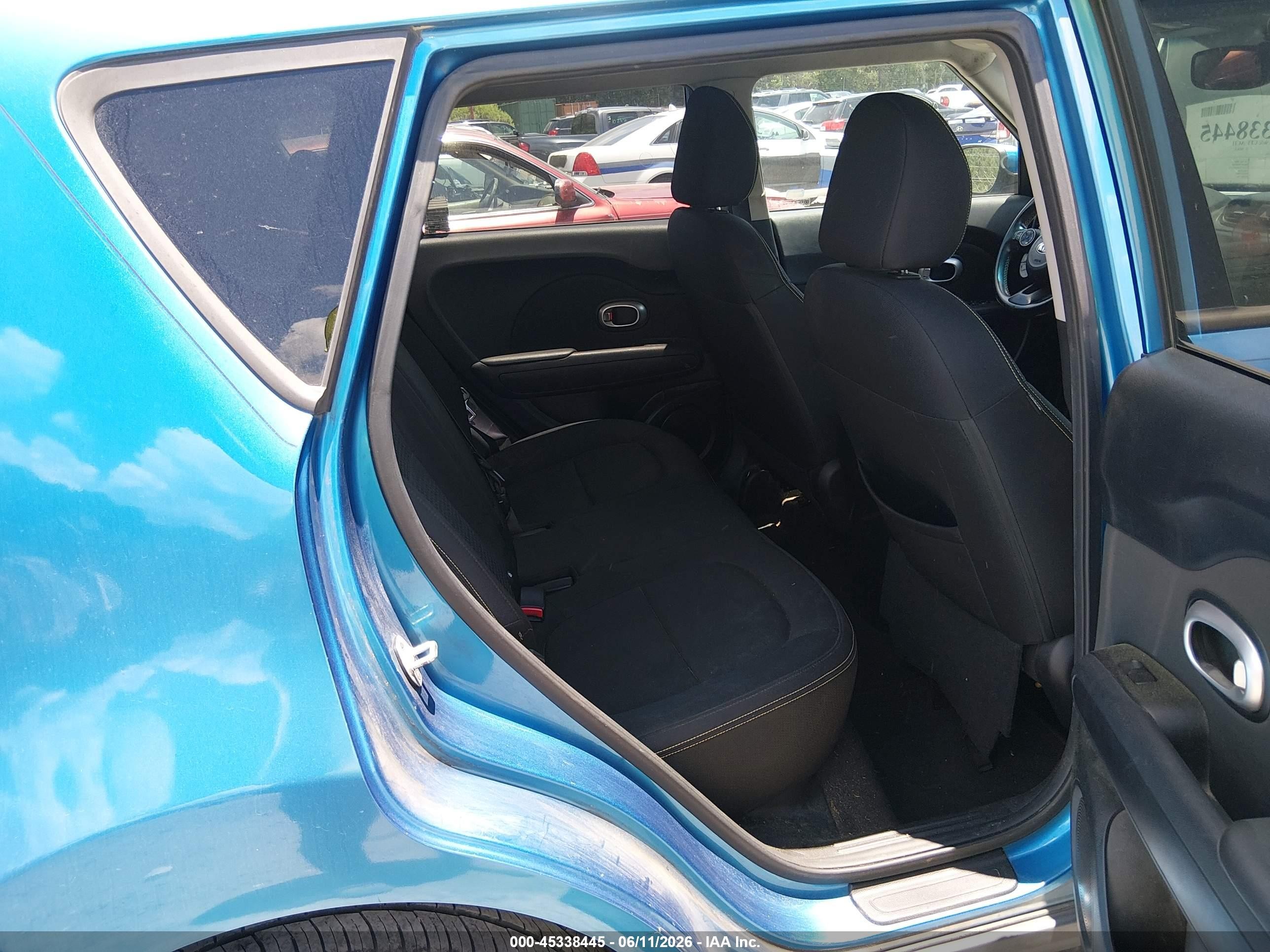 2016 Kia Soul + Light Blue vin: KNDJP3A5XG7304336