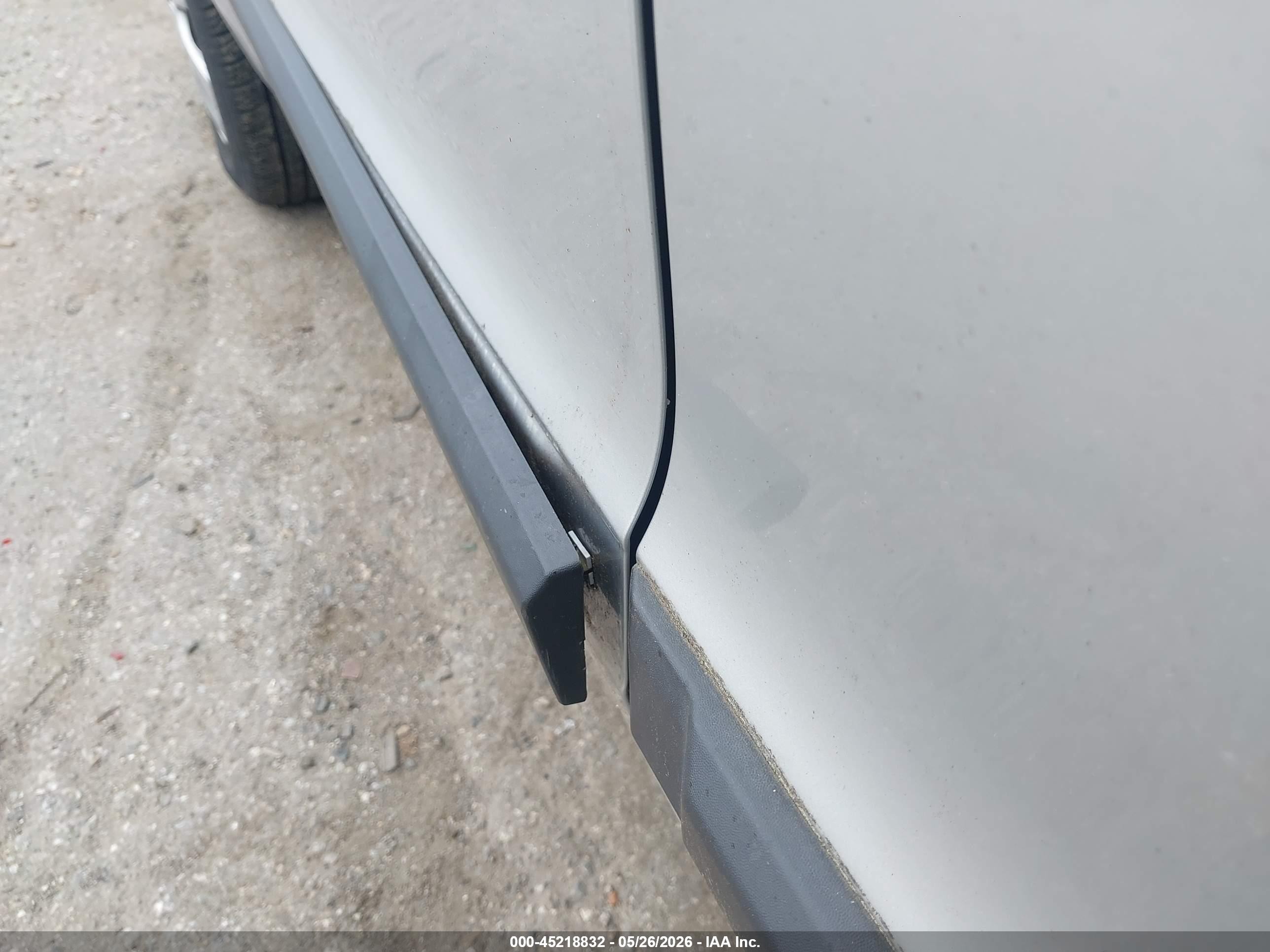 2011 Kia Soul   Silver vin: KNDJT2A10B7262707