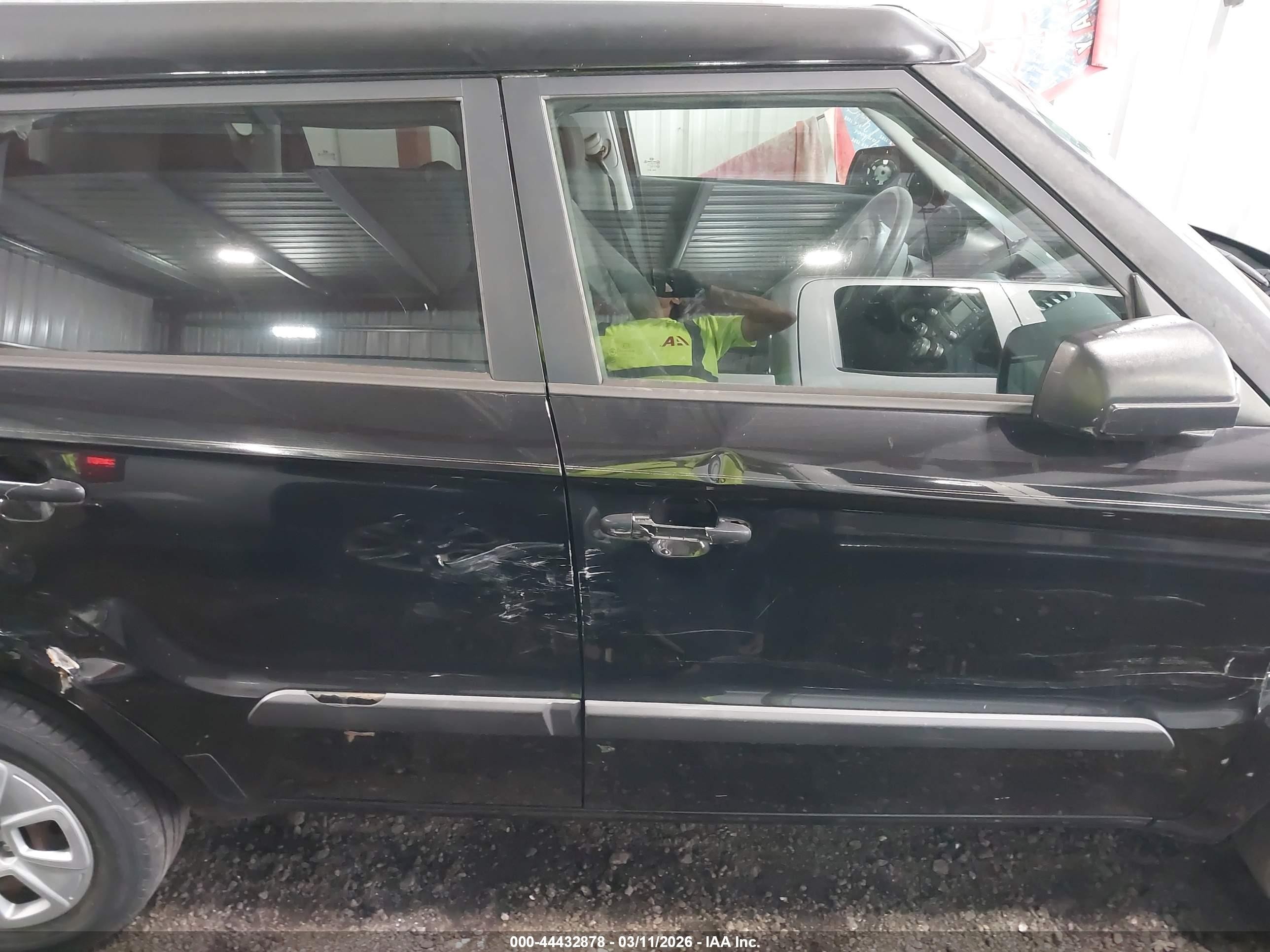 2011 Kia Soul ! Черный vin: KNDJT2A12B7304228